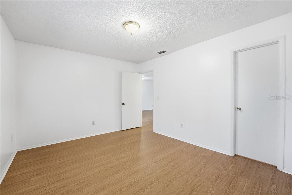 Image 9 of 11 For 3564 Aristotle Avenue 3564