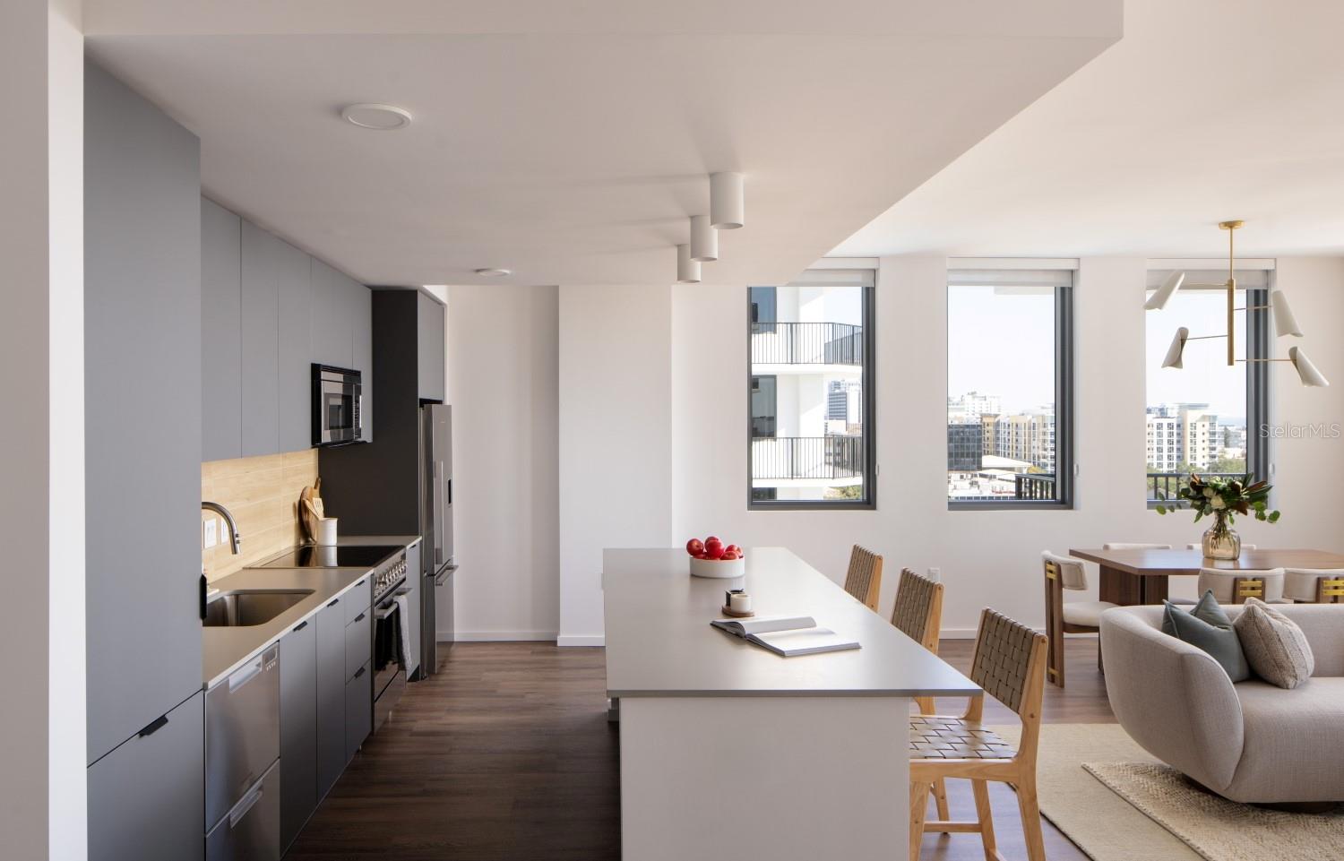 Image 20 of 32 For 1000 1st Avenue N B1