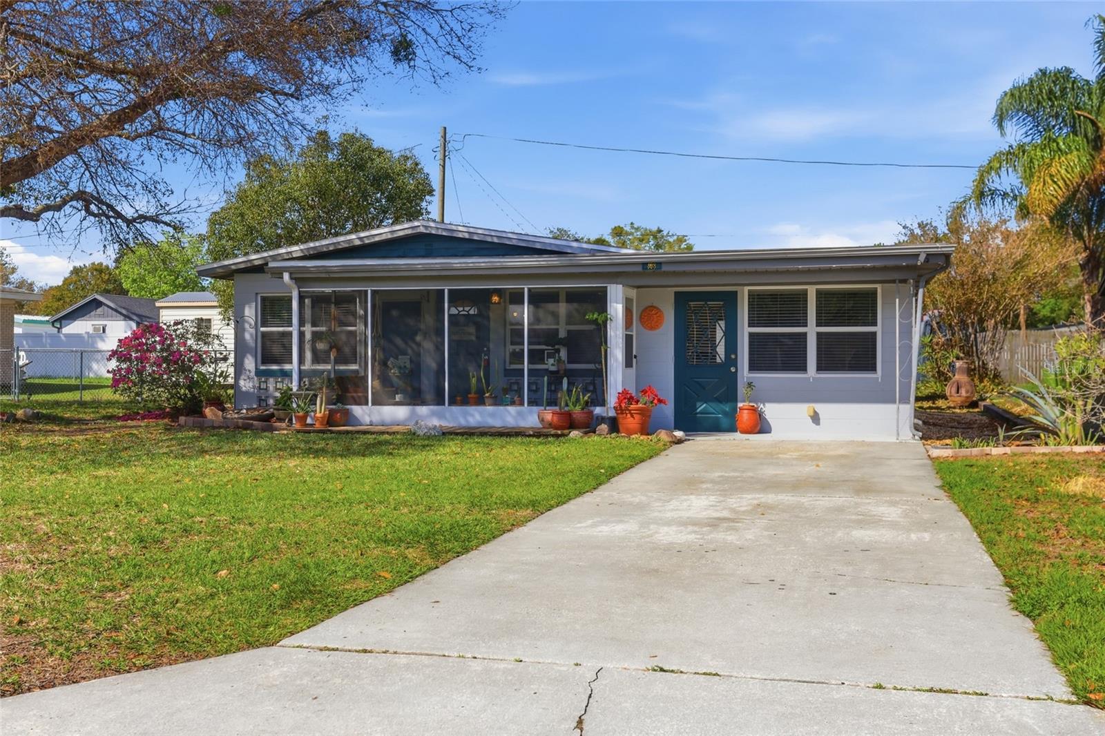 Image 2 of 48 For 408 Dakota Avenue