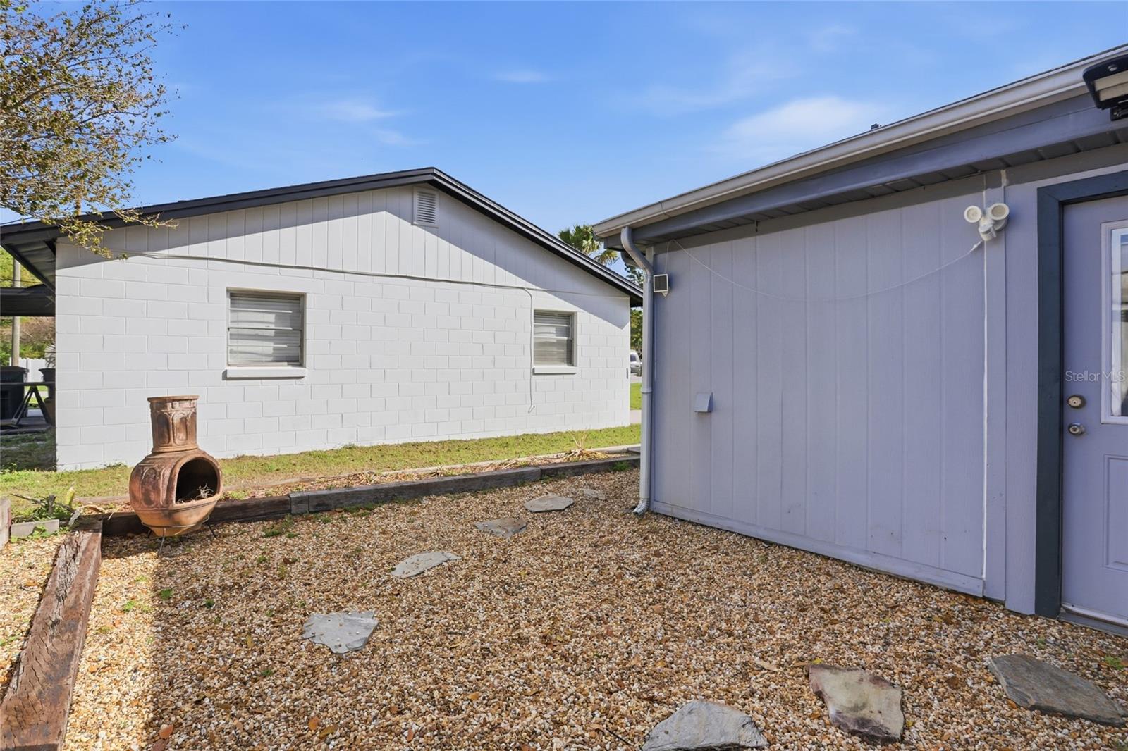 Image 34 of 48 For 408 Dakota Avenue