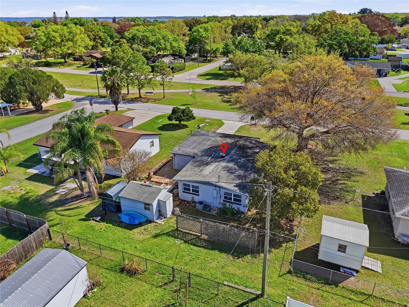 Image 38 of 48 For 408 Dakota Avenue