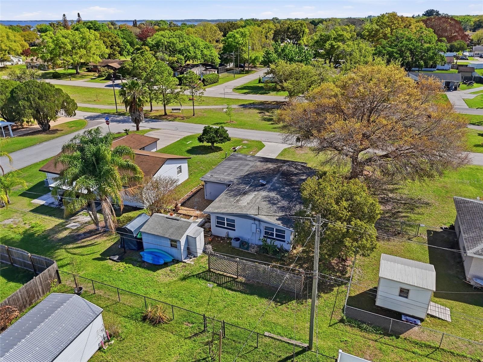 Image 39 of 48 For 408 Dakota Avenue