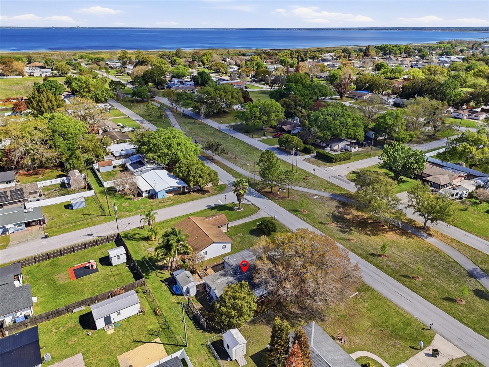 Image 44 of 48 For 408 Dakota Avenue