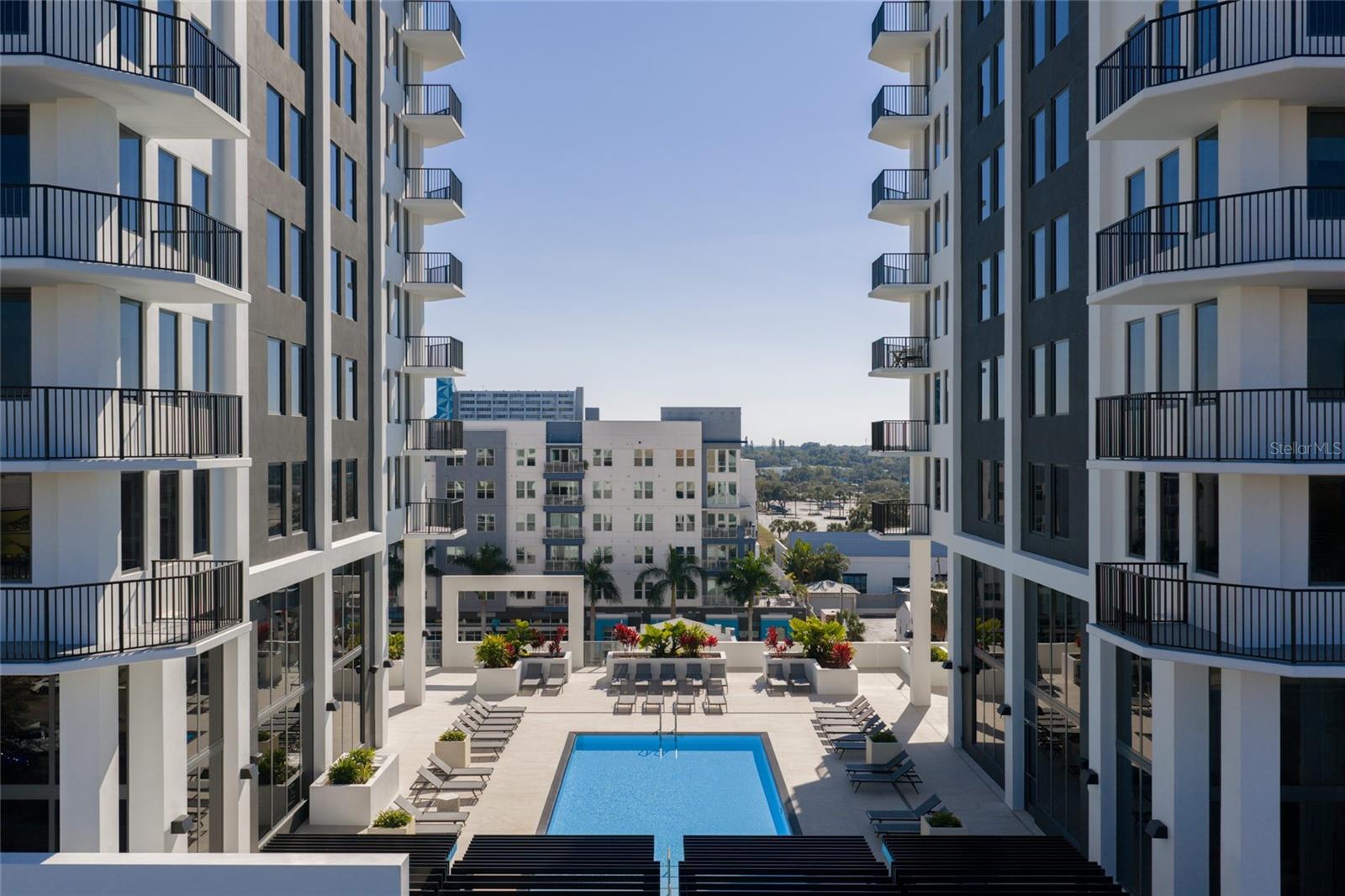 Image 7 of 32 For 1000 1st Avenue N C1.1