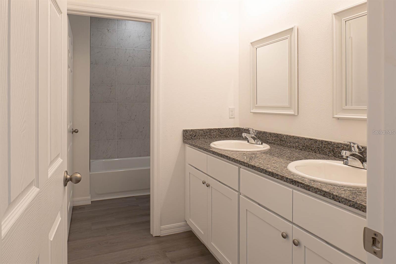 Image 21 of 25 For 442 Tobias Street