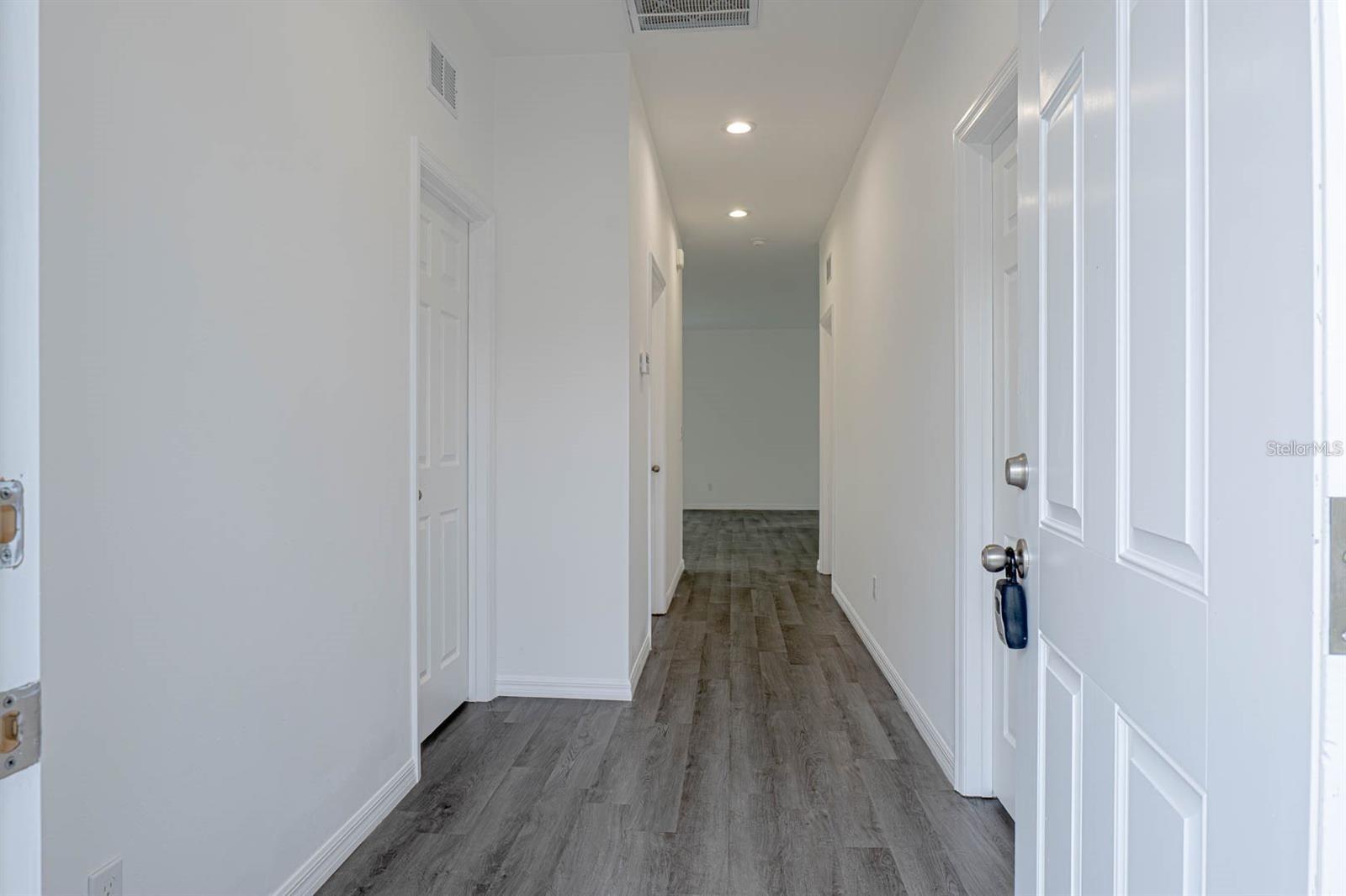 Image 5 of 25 For 442 Tobias Street