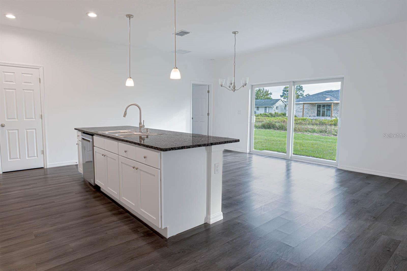 Image 8 of 25 For 442 Tobias Street