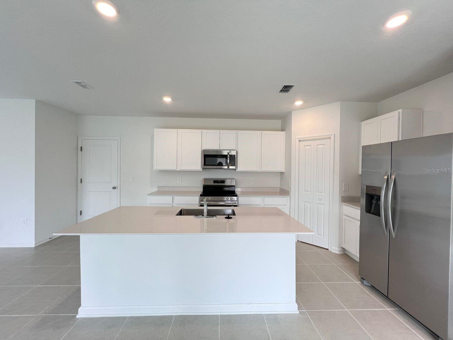 Image 5 of 28 For 3606 Hardman Drive