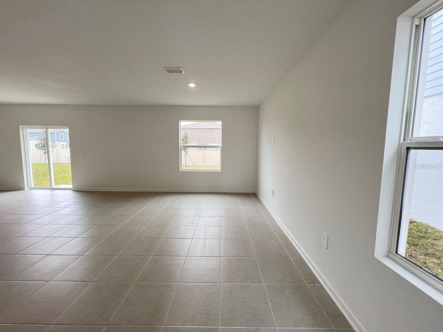 Image 8 of 28 For 3606 Hardman Drive