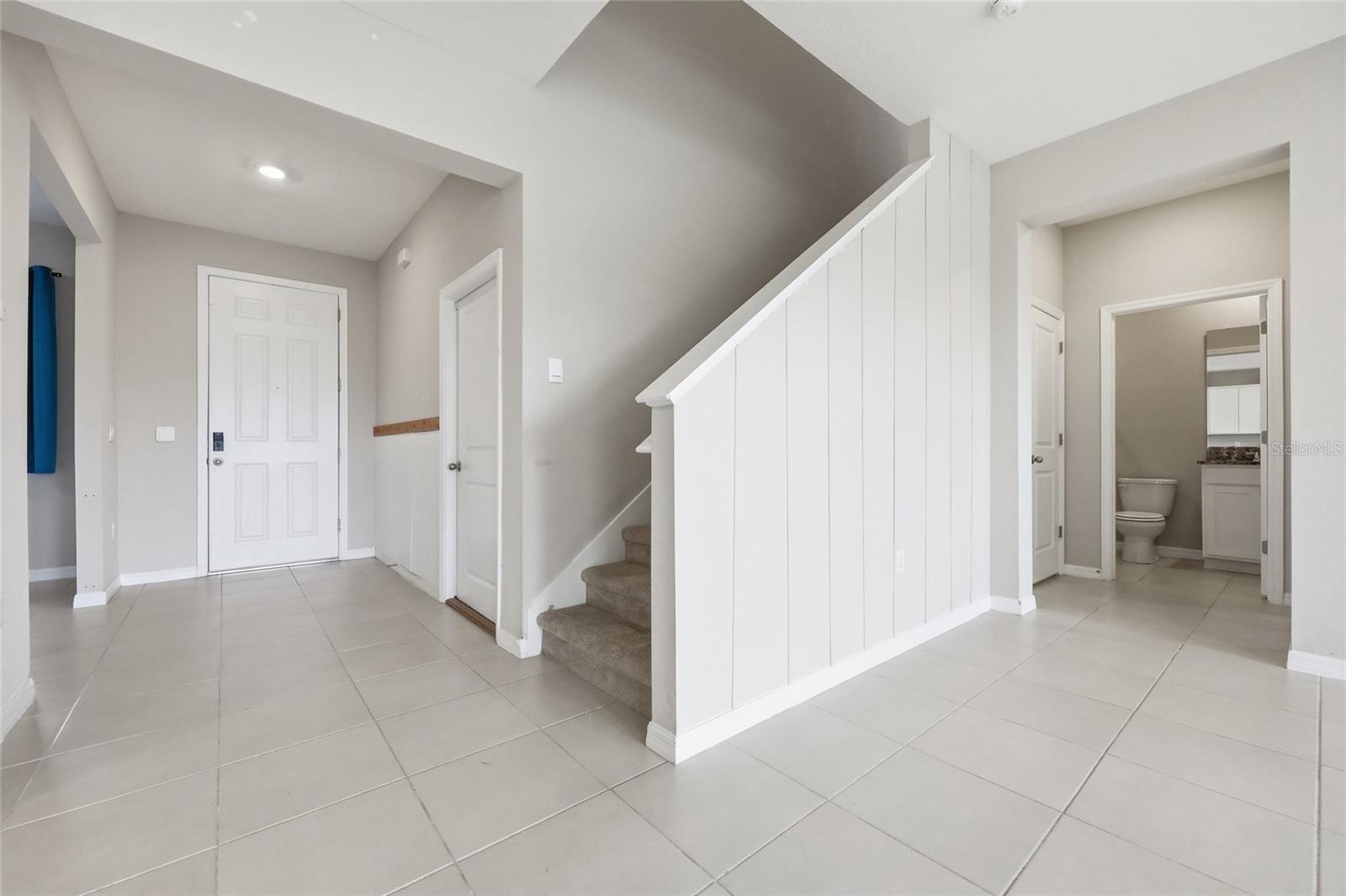 Image 26 of 48 For 1516 Tropical Oasis Avenue