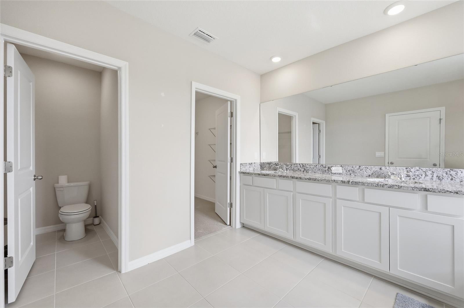 Image 38 of 48 For 1516 Tropical Oasis Avenue