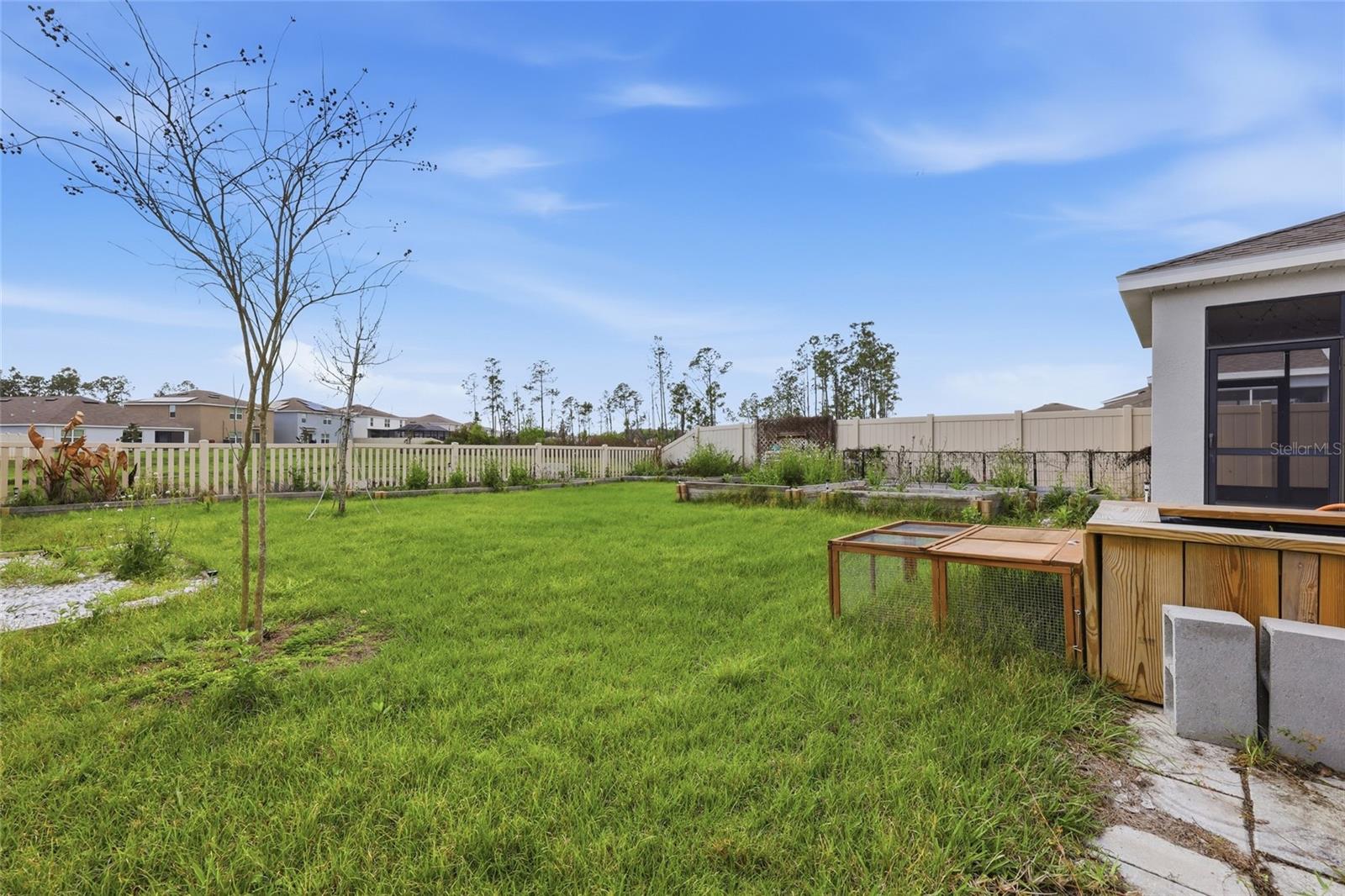 Image 43 of 48 For 1516 Tropical Oasis Avenue