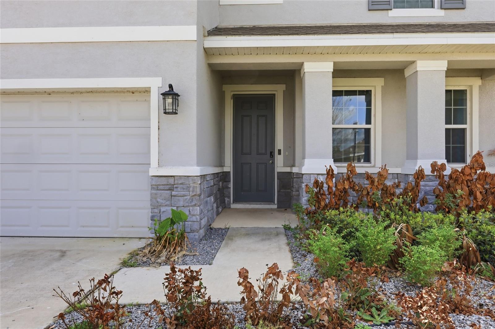 Image 5 of 48 For 1516 Tropical Oasis Avenue