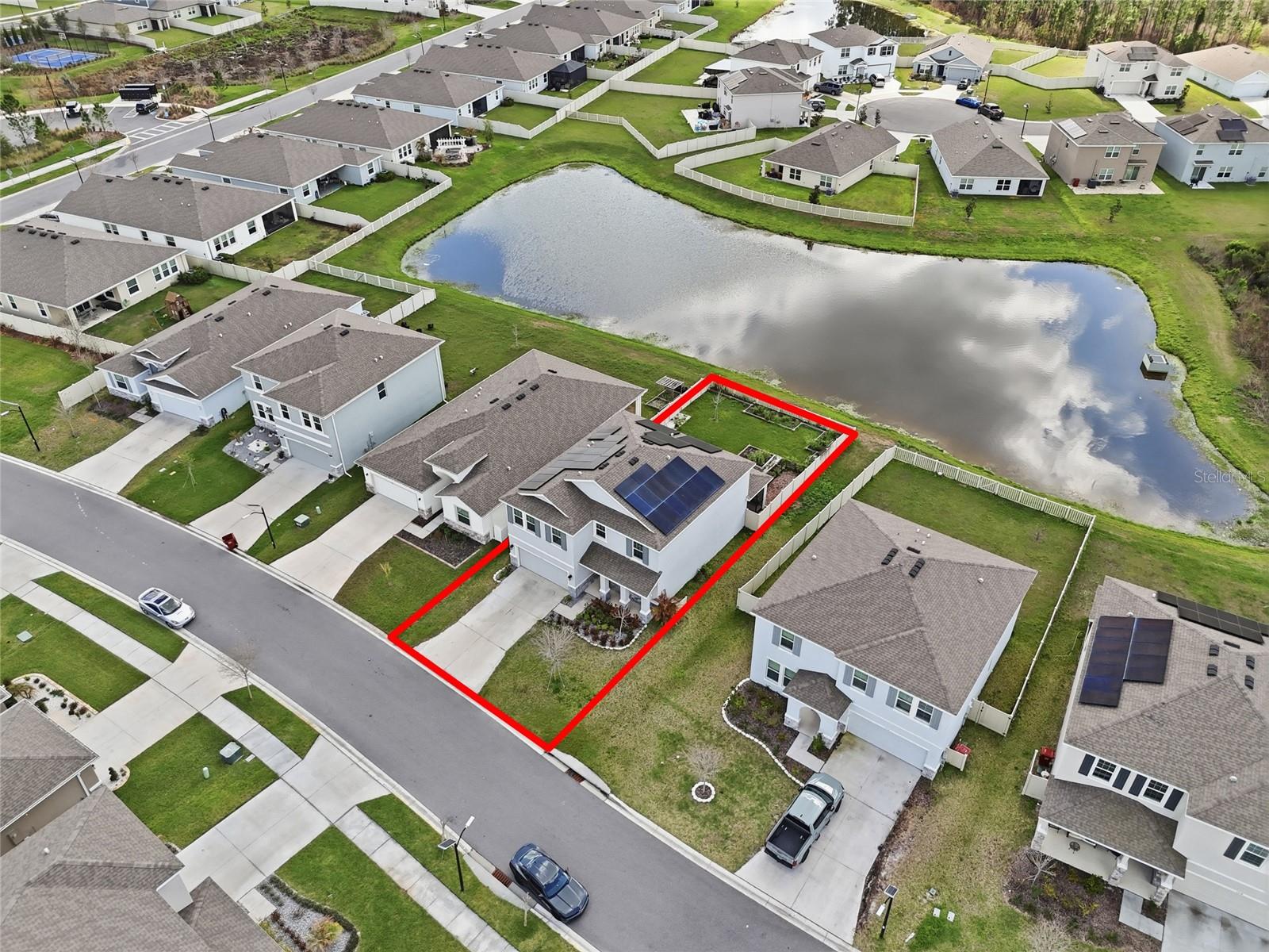 Image 6 of 48 For 1516 Tropical Oasis Avenue