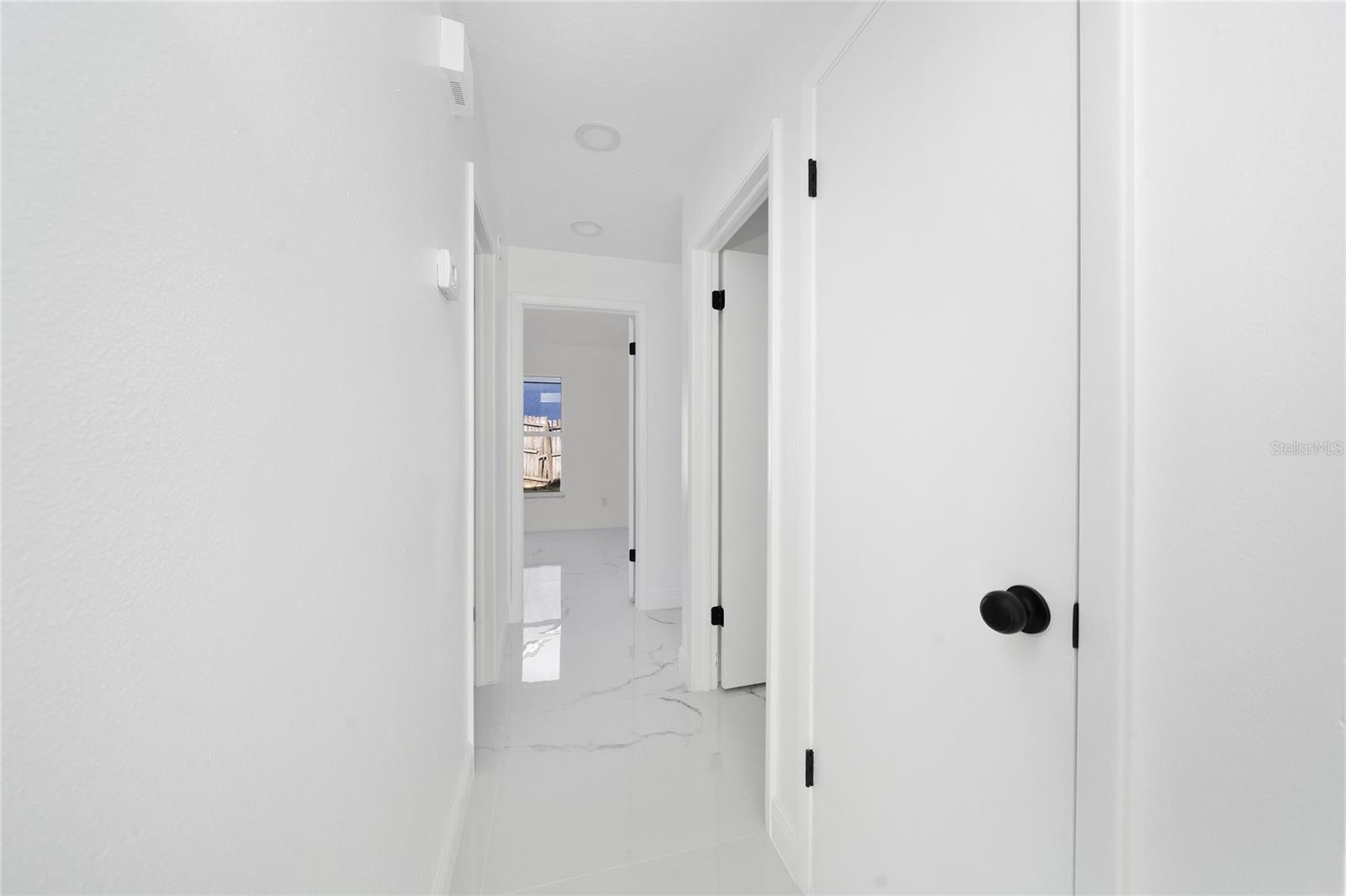 Image 13 of 28 For 5670 Breckenridge Circle