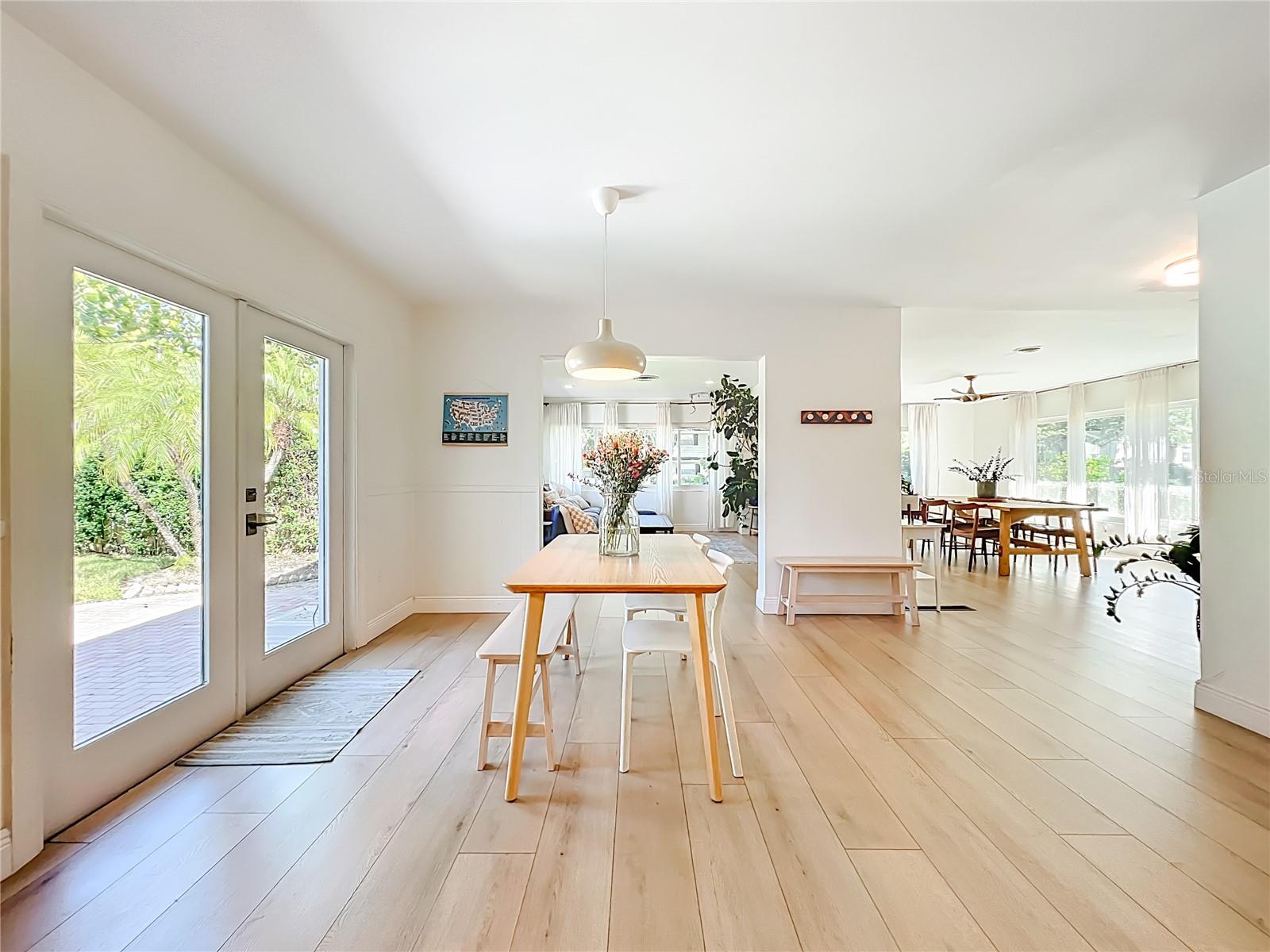 Image 11 of 60 For 535 Pawnee Trail