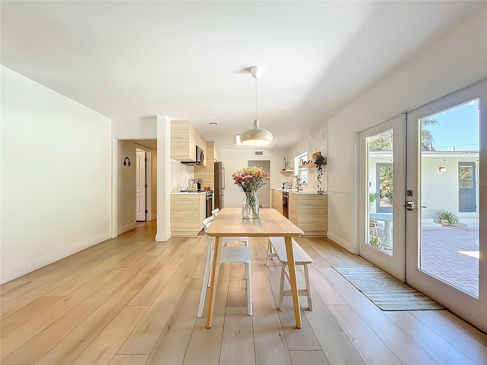 Image 12 of 60 For 535 Pawnee Trail