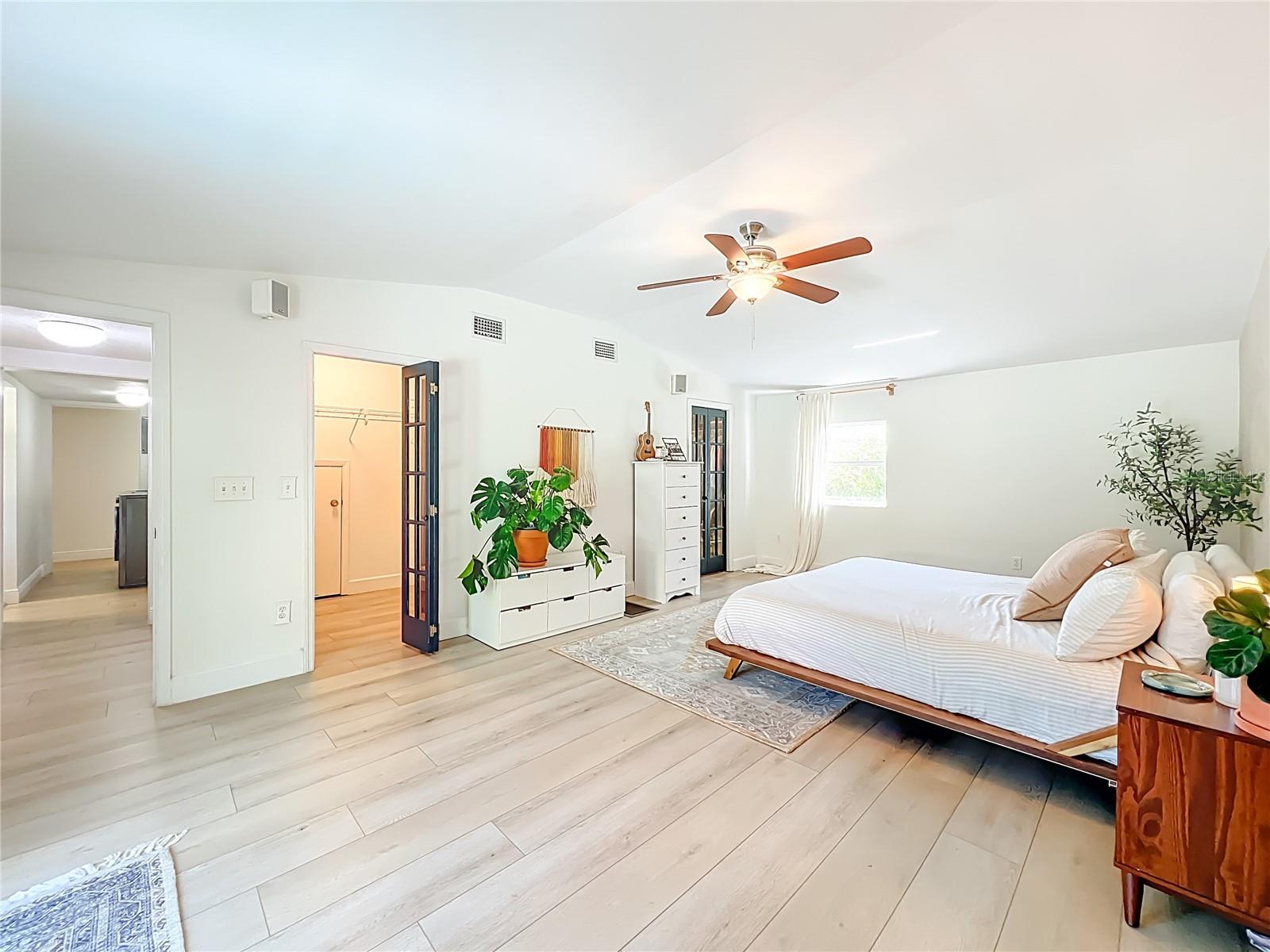 Image 19 of 60 For 535 Pawnee Trail