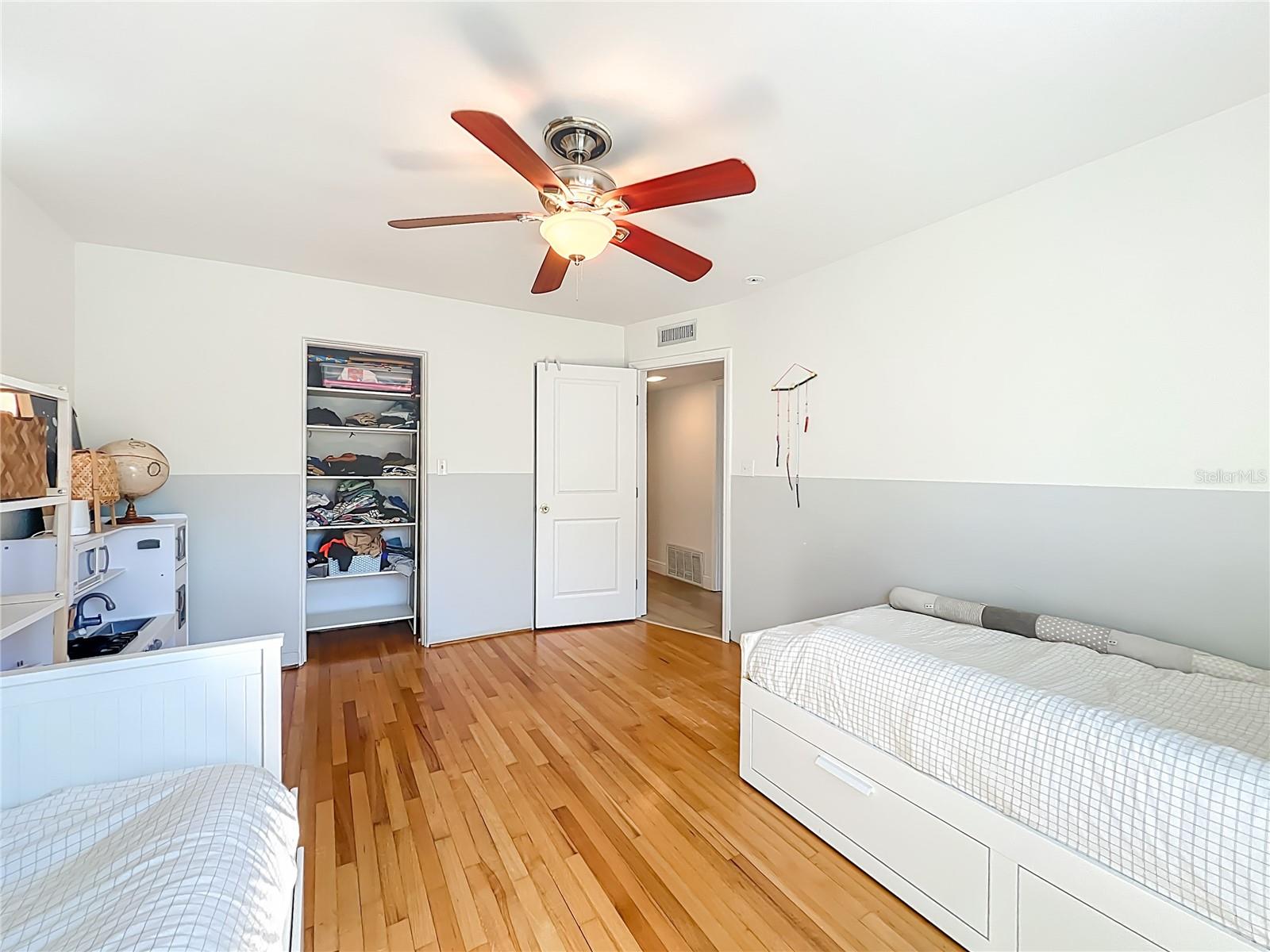 Image 34 of 60 For 535 Pawnee Trail