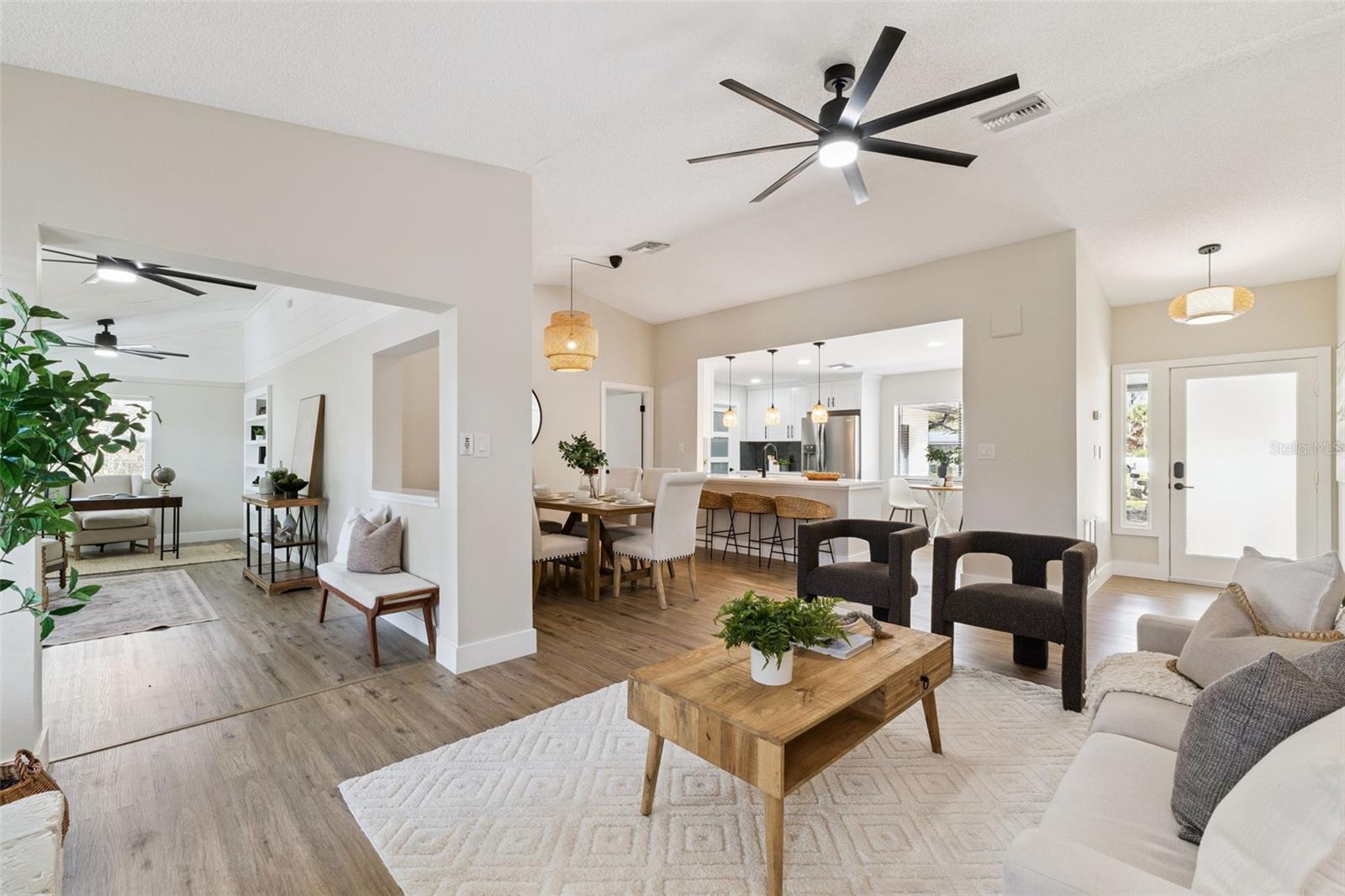 Image 18 of 53 For 1230 Hollyridge Trail