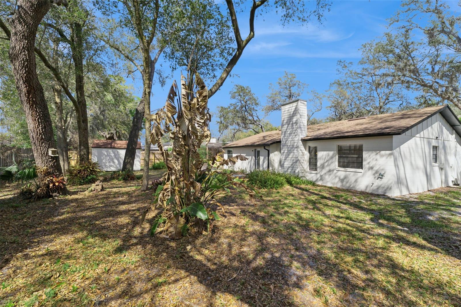 Image 36 of 53 For 1230 Hollyridge Trail