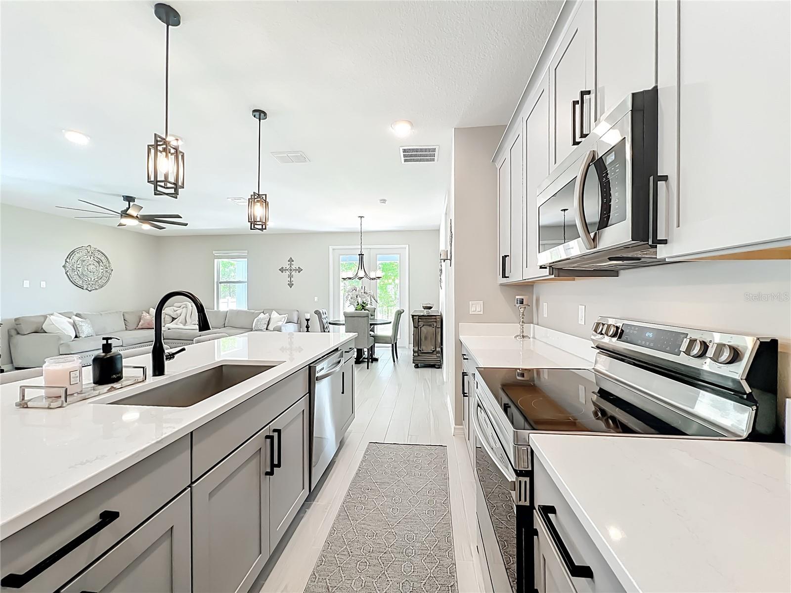 Image 13 of 76 For 2174 Gold Dust Drive