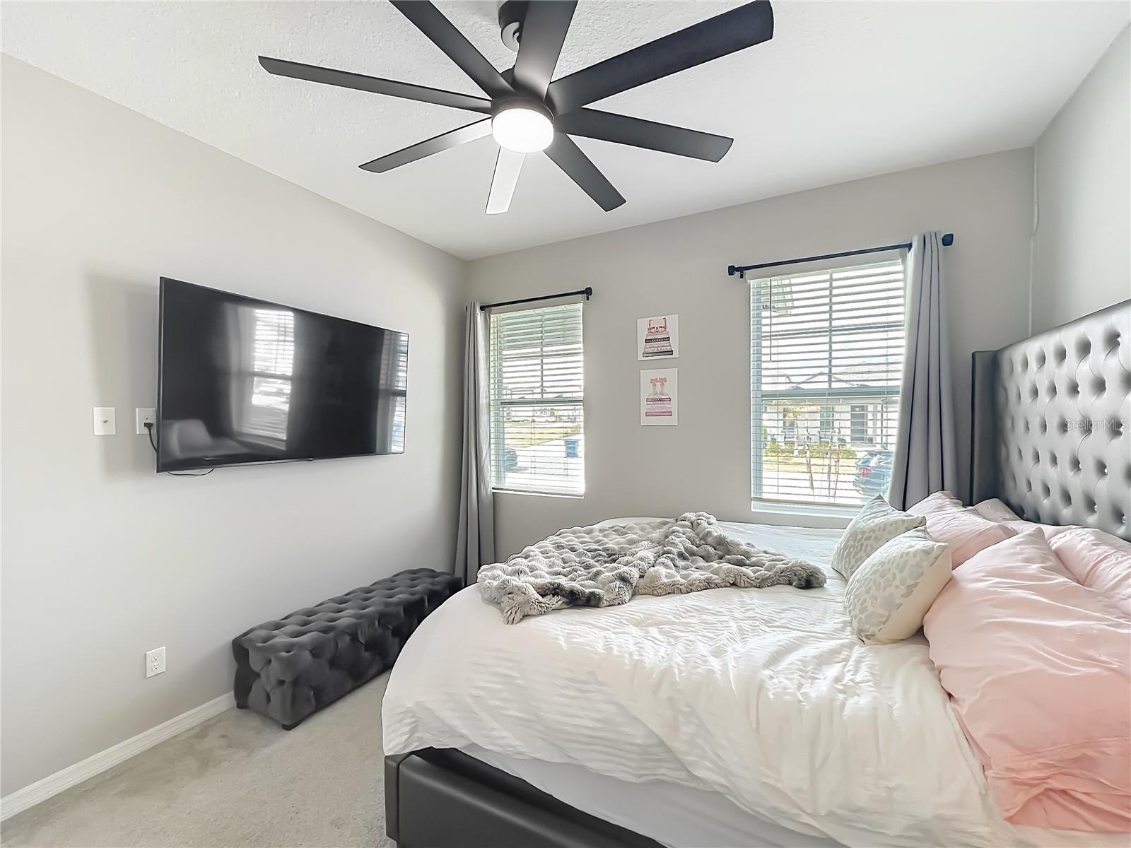 Image 32 of 76 For 2174 Gold Dust Drive