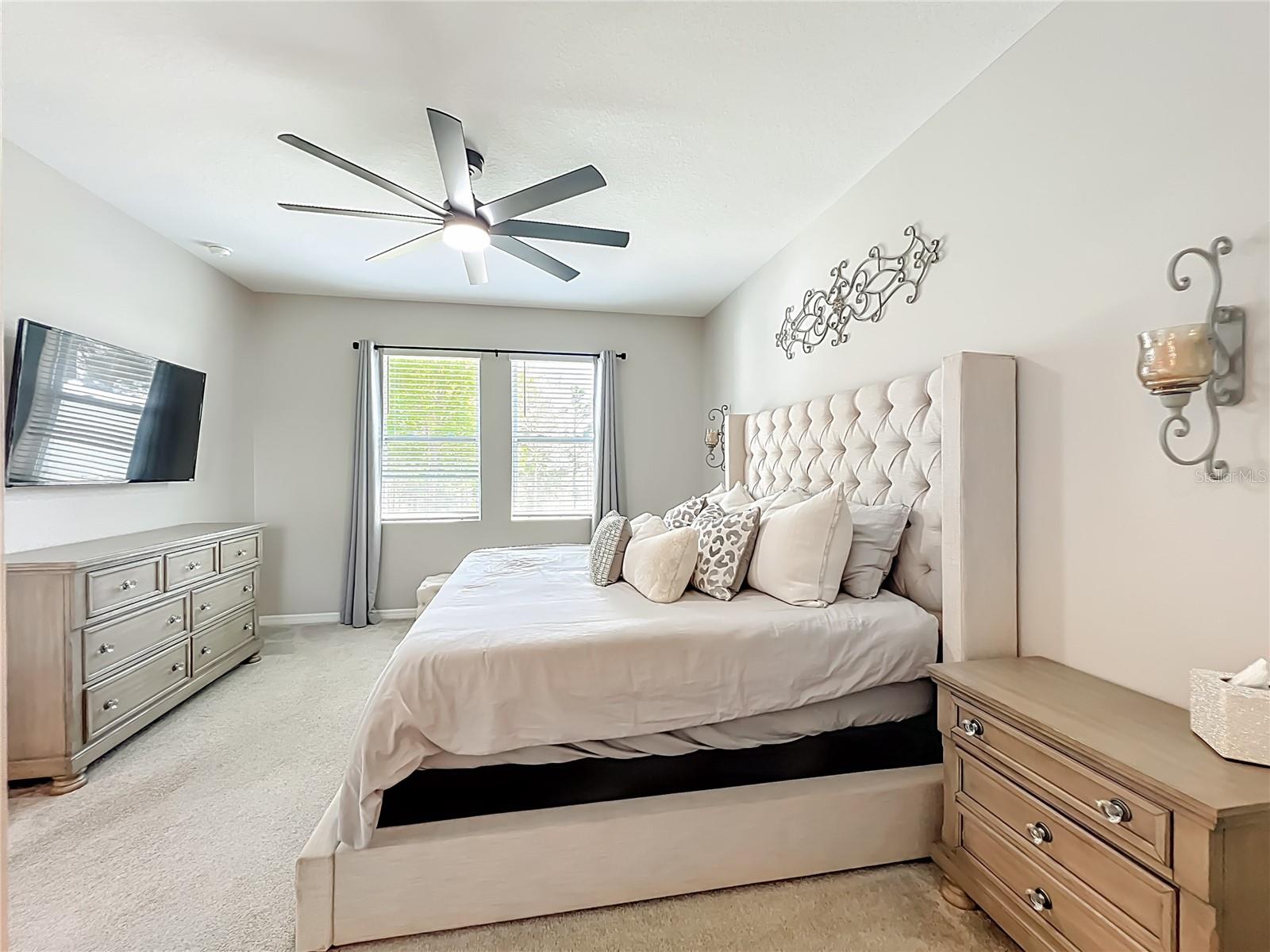 Image 40 of 76 For 2174 Gold Dust Drive