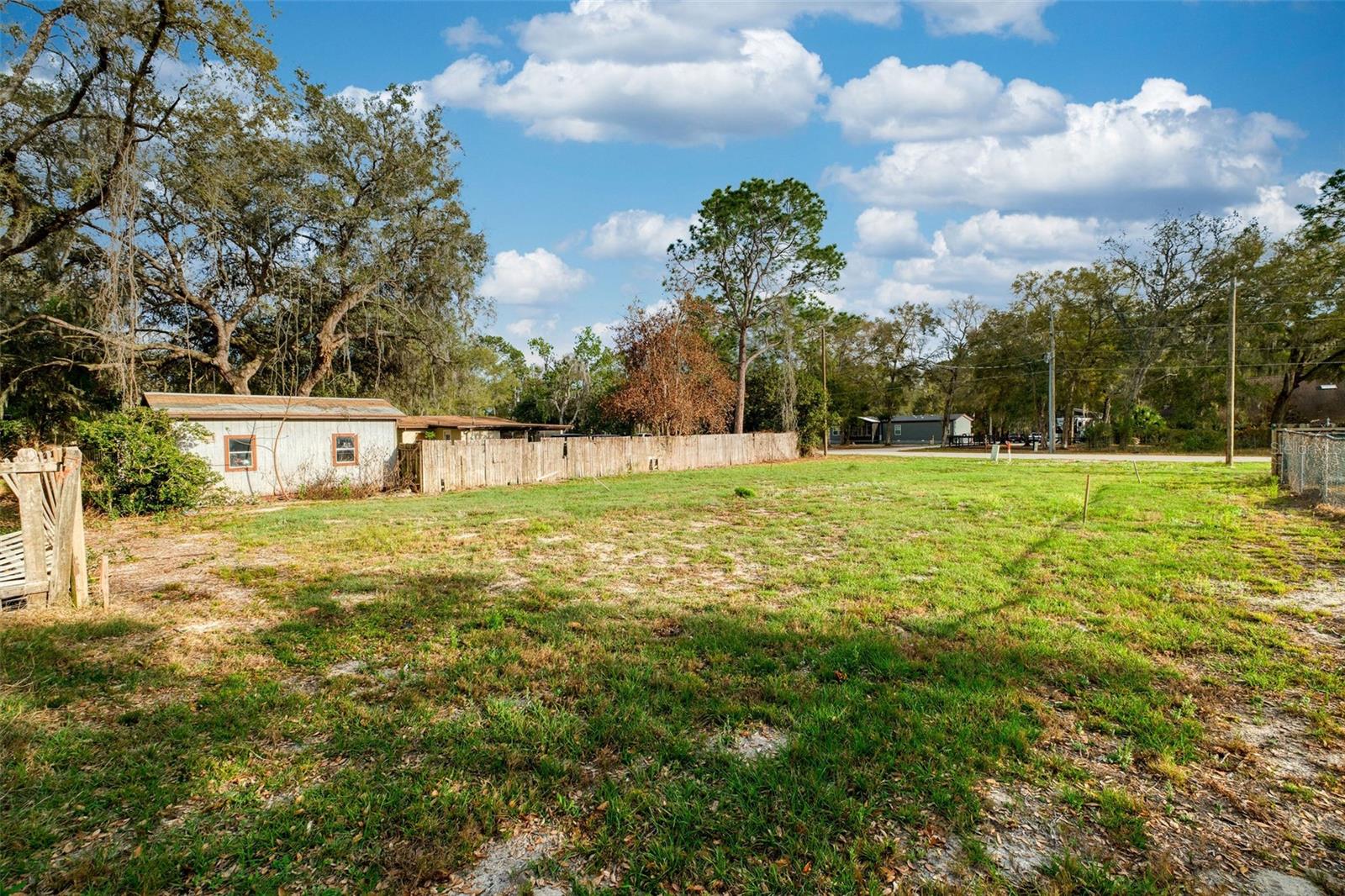 Image 13 of 14 For Lake Griffin Road