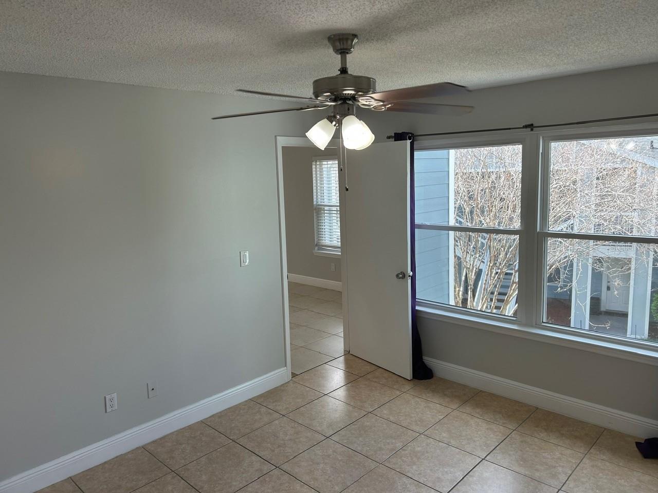 Image 18 of 24 For 727 Sugar Bay Way 205