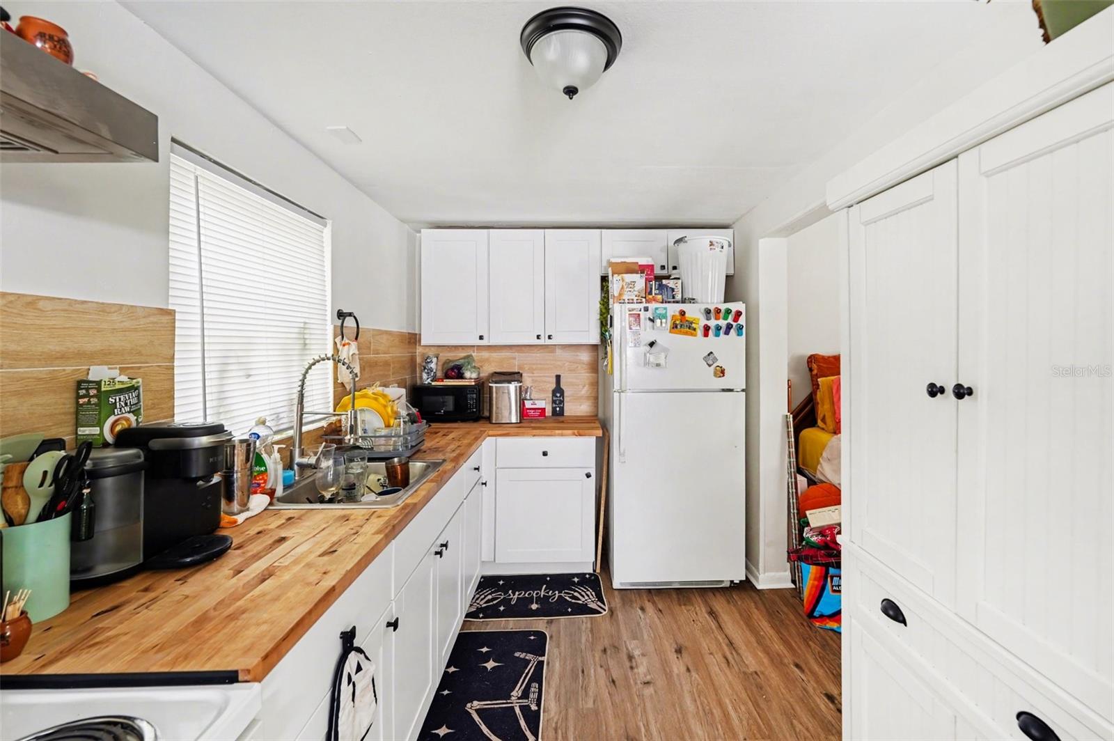 Image 5 of 28 For 1228 15th Street N