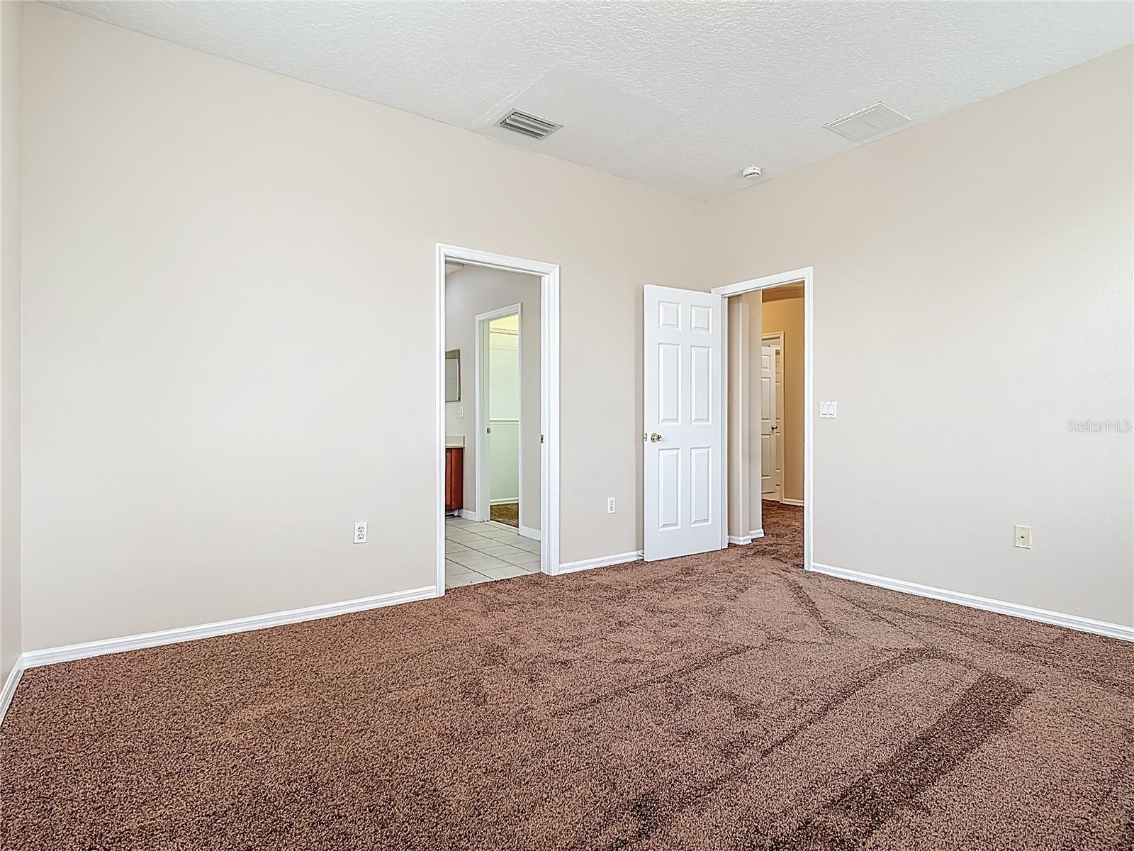 Image 26 of 61 For 2834 Eagle Eye Court