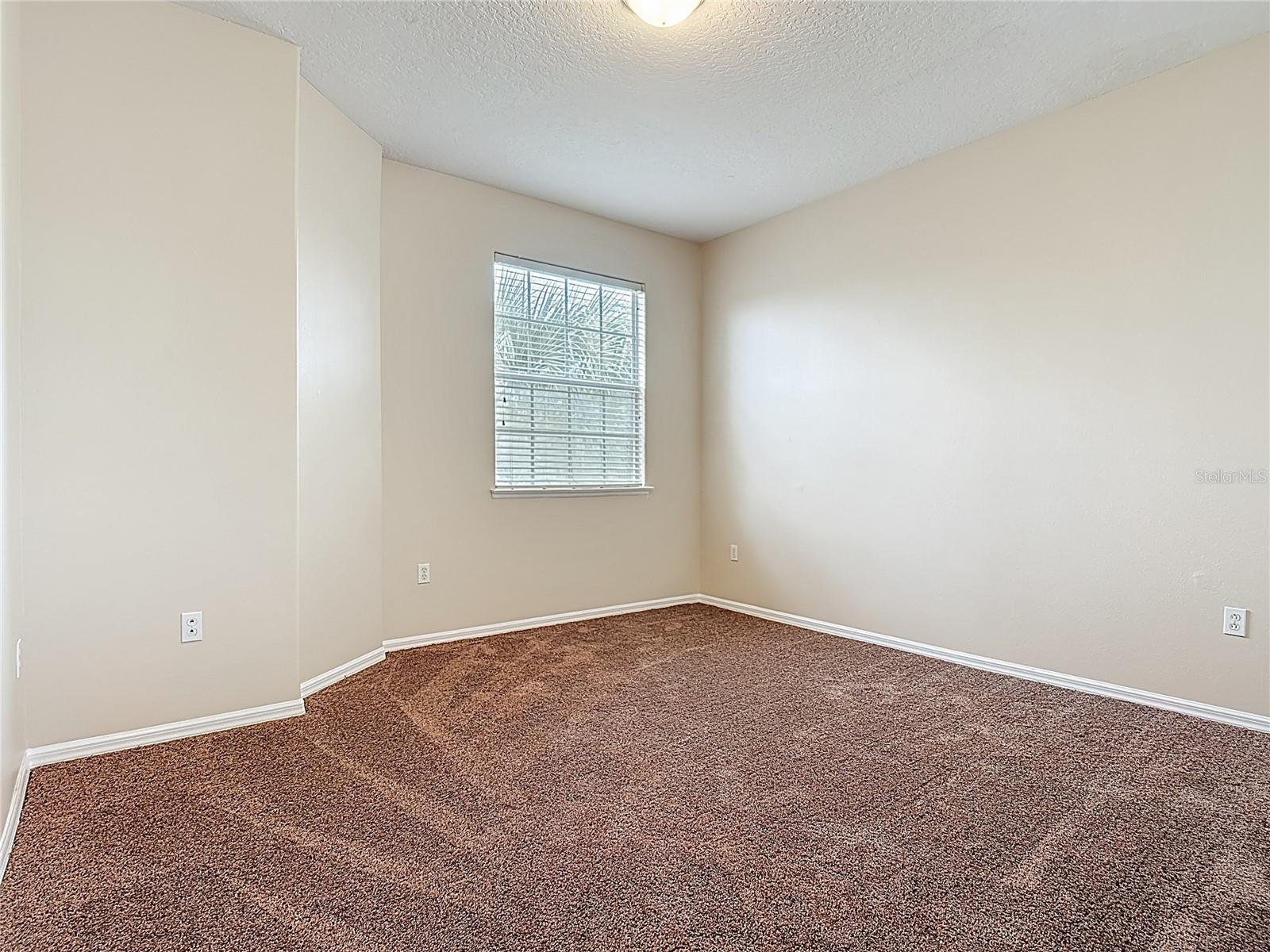 Image 28 of 61 For 2834 Eagle Eye Court