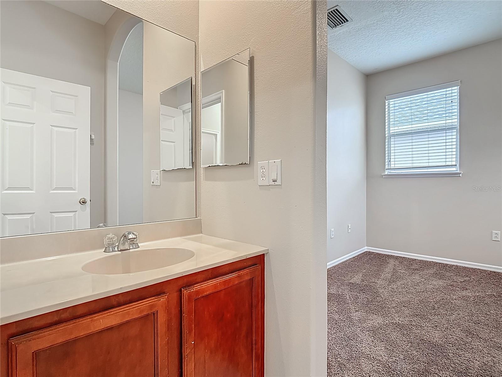 Image 33 of 61 For 2834 Eagle Eye Court