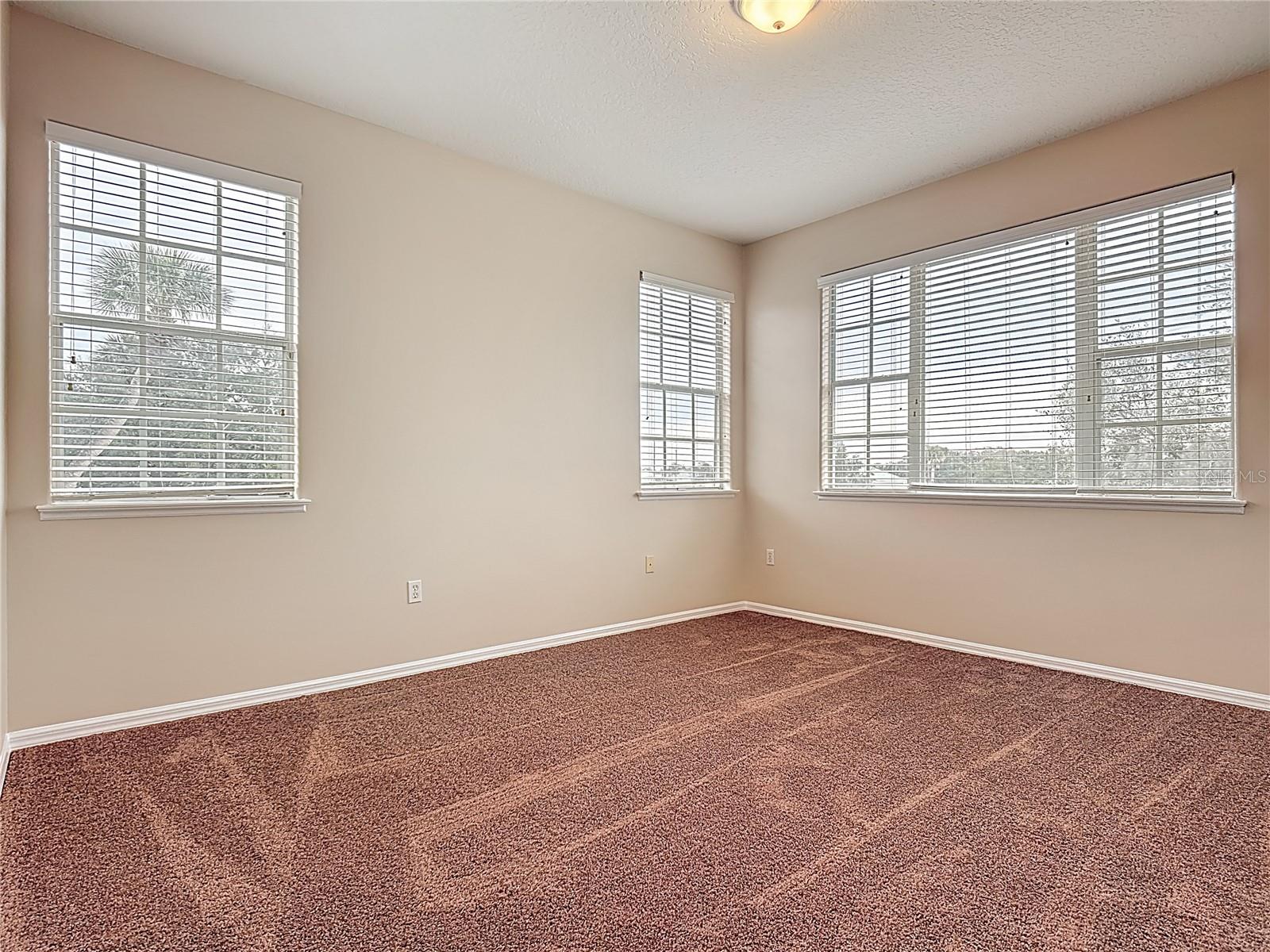 Image 36 of 61 For 2834 Eagle Eye Court