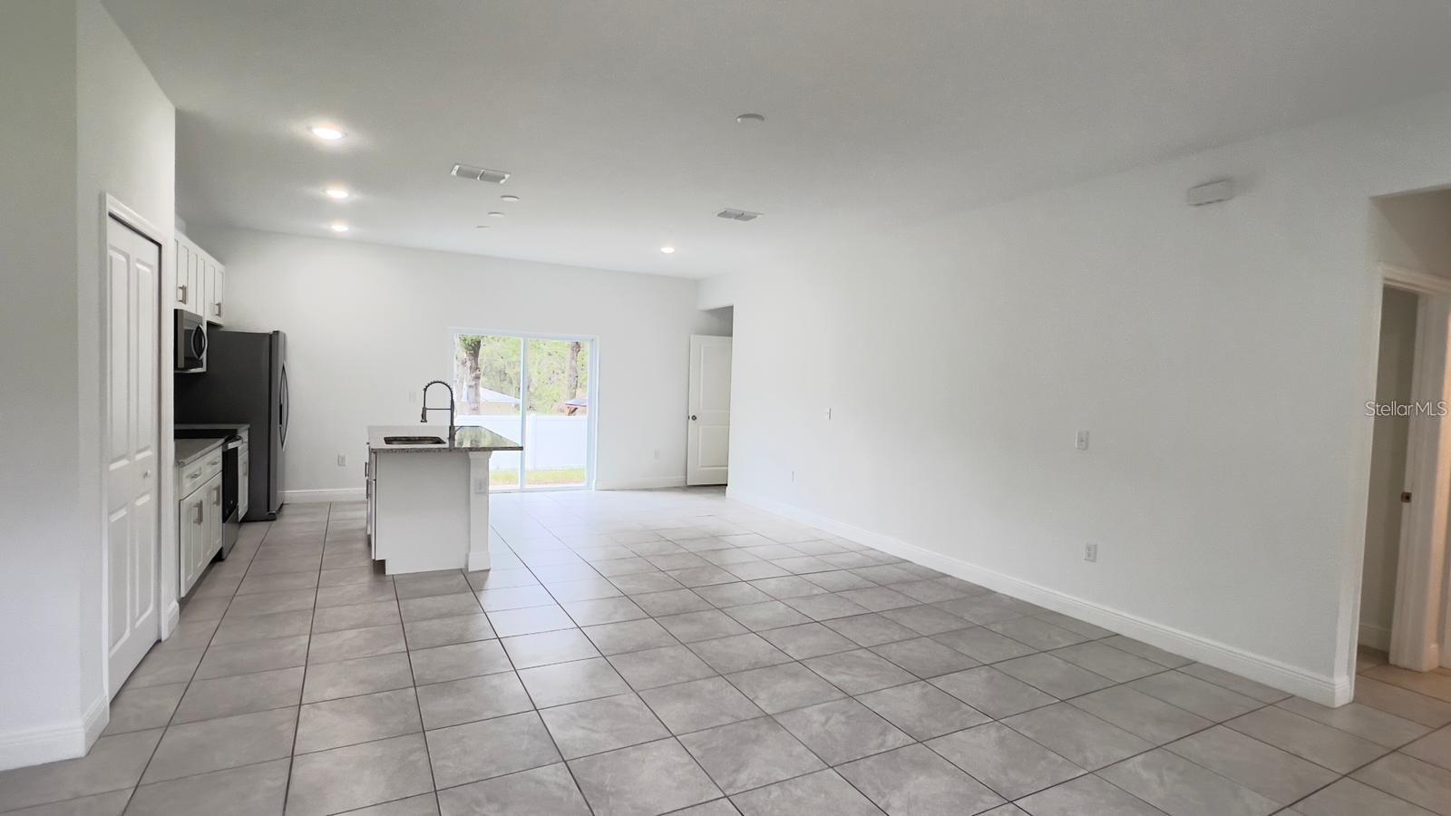 Image 15 of 26 For 799 Country Club Boulevard