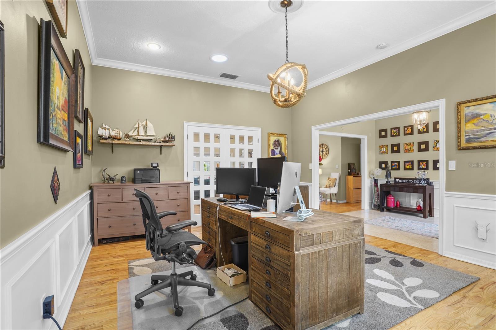 Image 13 of 57 For 214 Thistlewood Circle