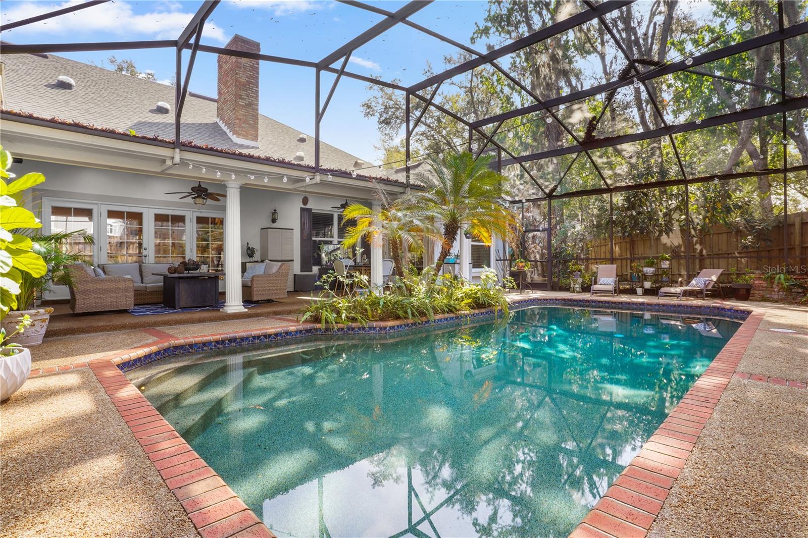 Image 6 of 57 For 214 Thistlewood Circle