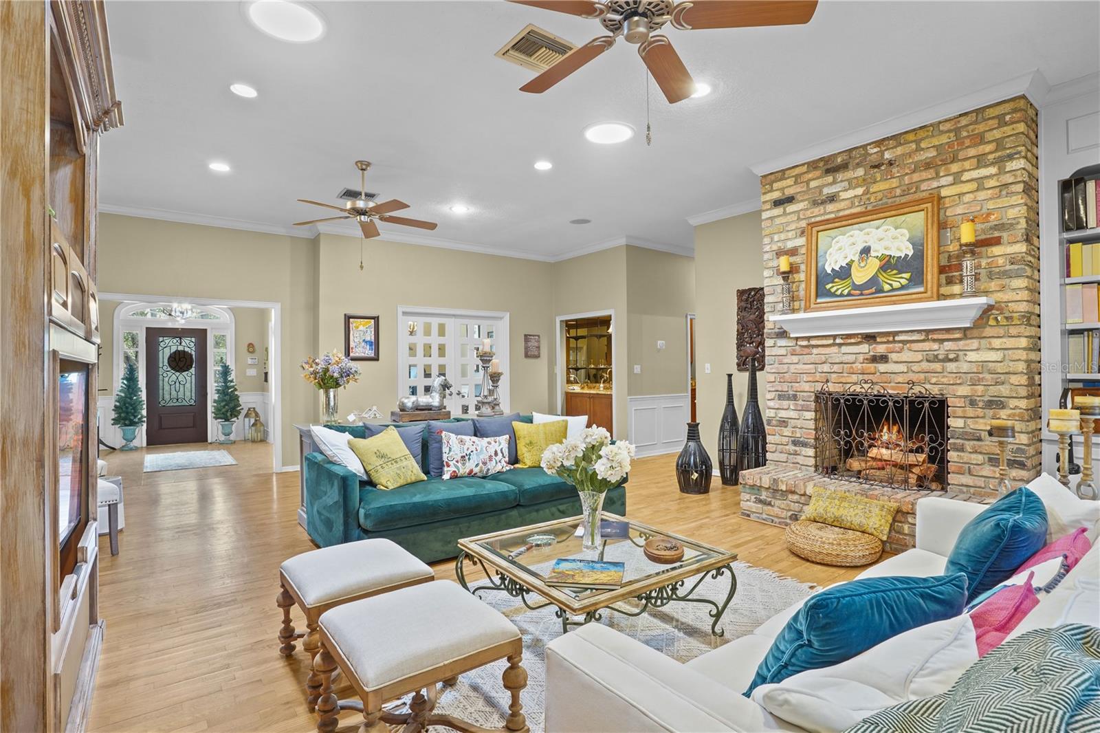 Image 9 of 57 For 214 Thistlewood Circle