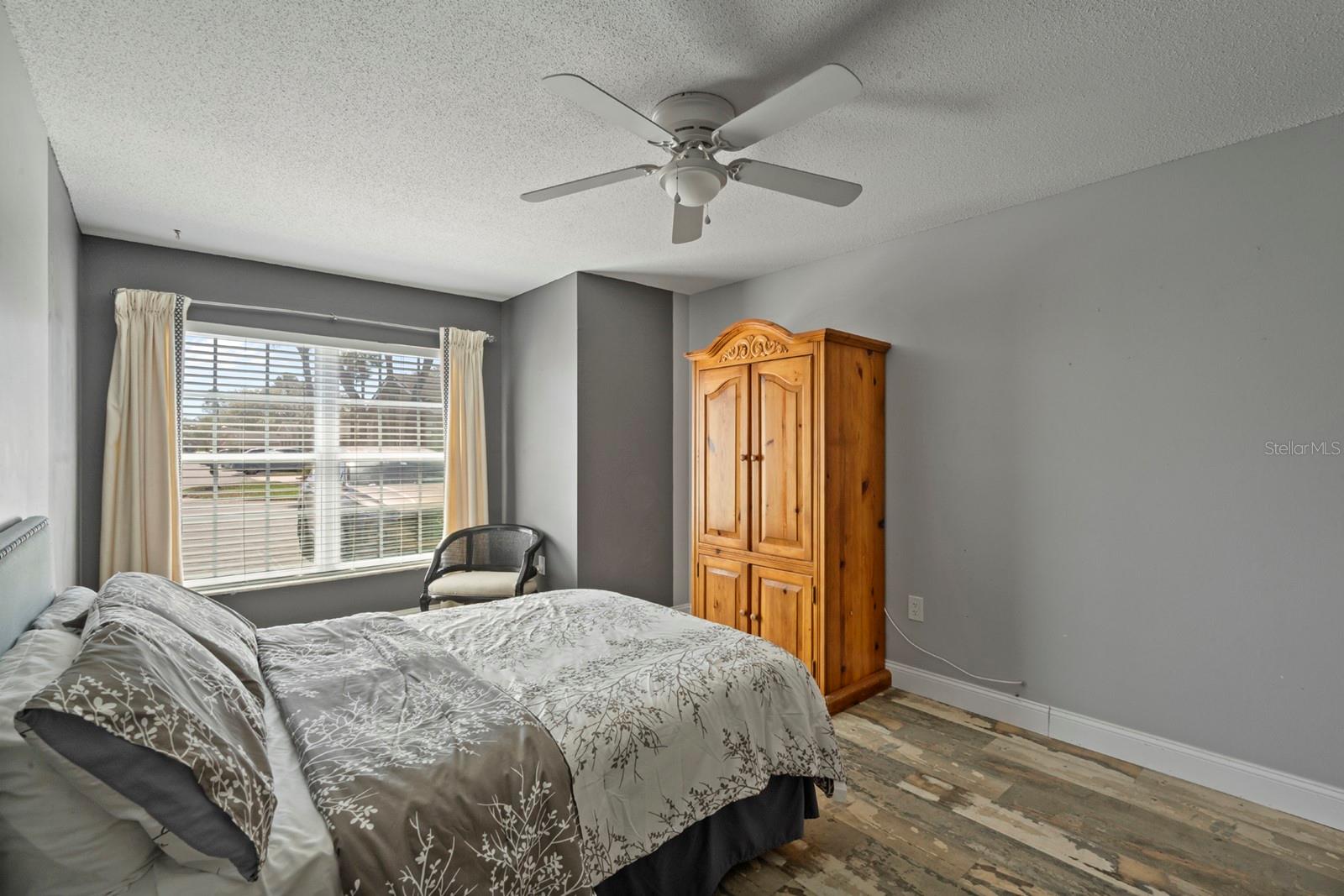 Image 10 of 22 For 202 Esplanade Way E 104