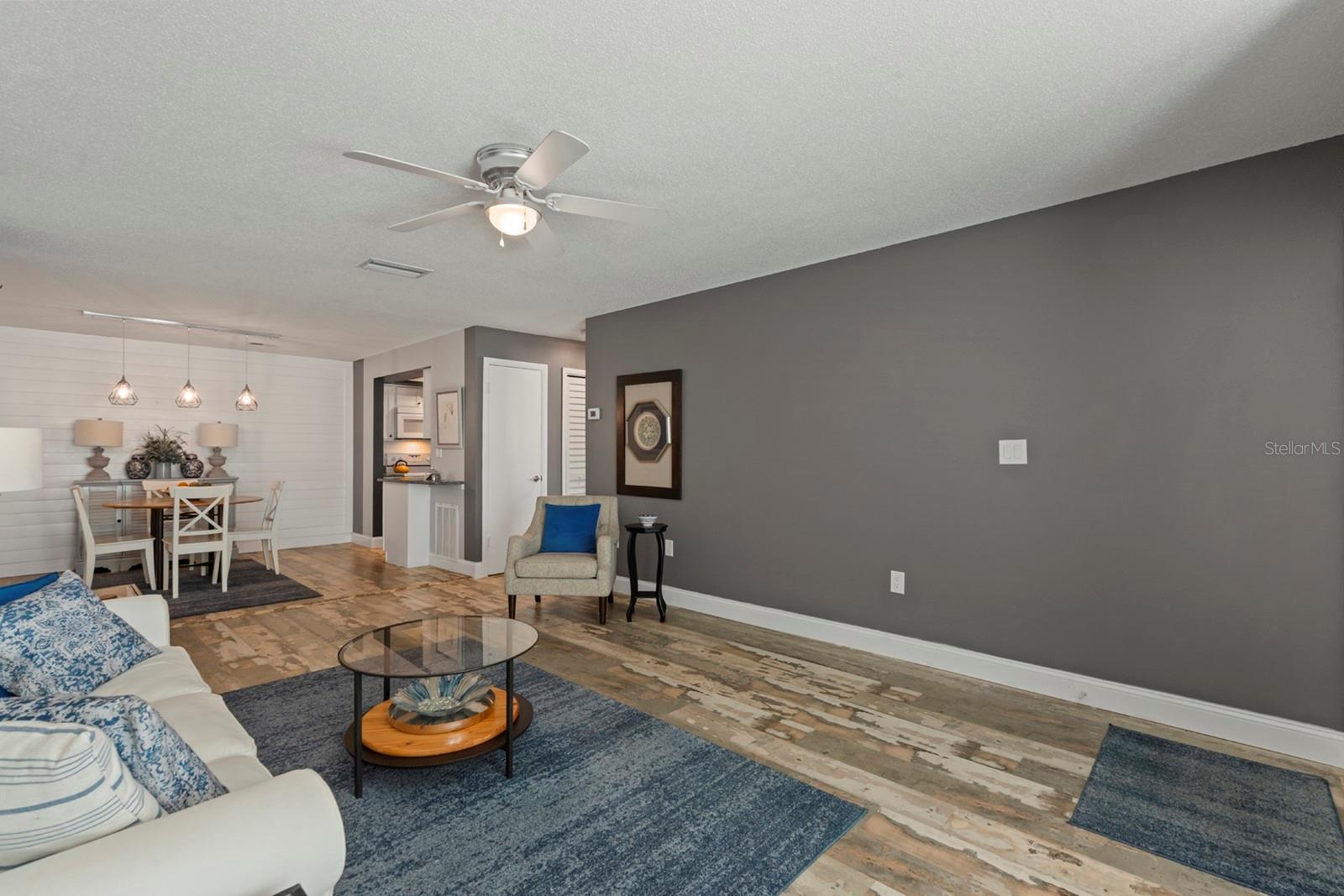 Image 13 of 22 For 202 Esplanade Way E 104