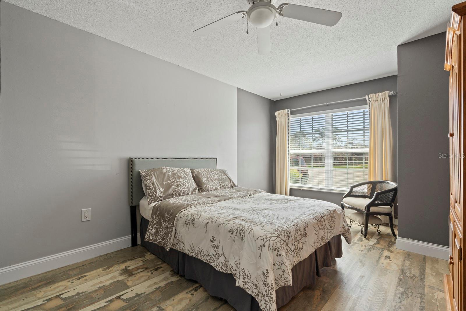 Image 14 of 22 For 202 Esplanade Way E 104