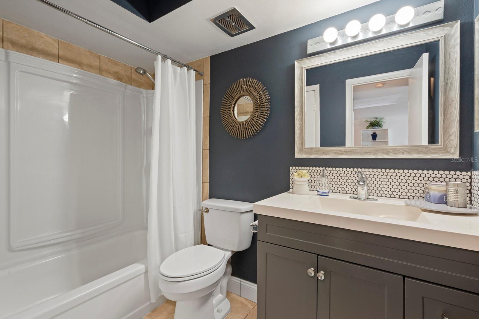 Image 17 of 22 For 202 Esplanade Way E 104