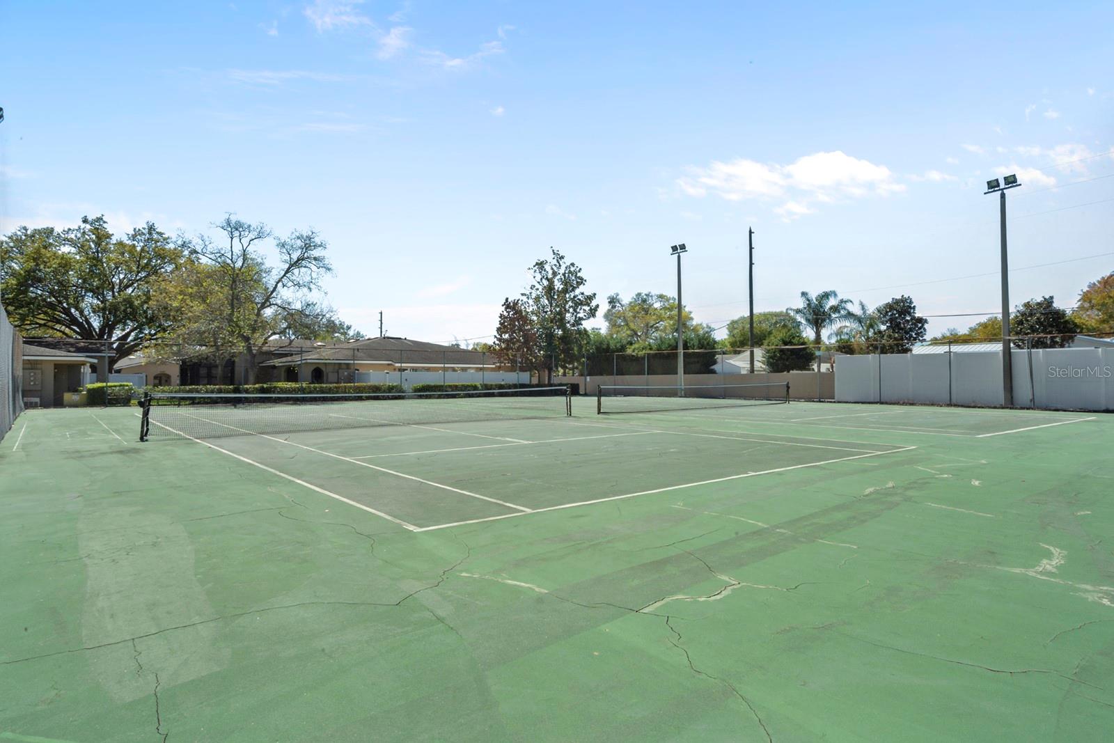 Image 21 of 22 For 202 Esplanade Way E 104