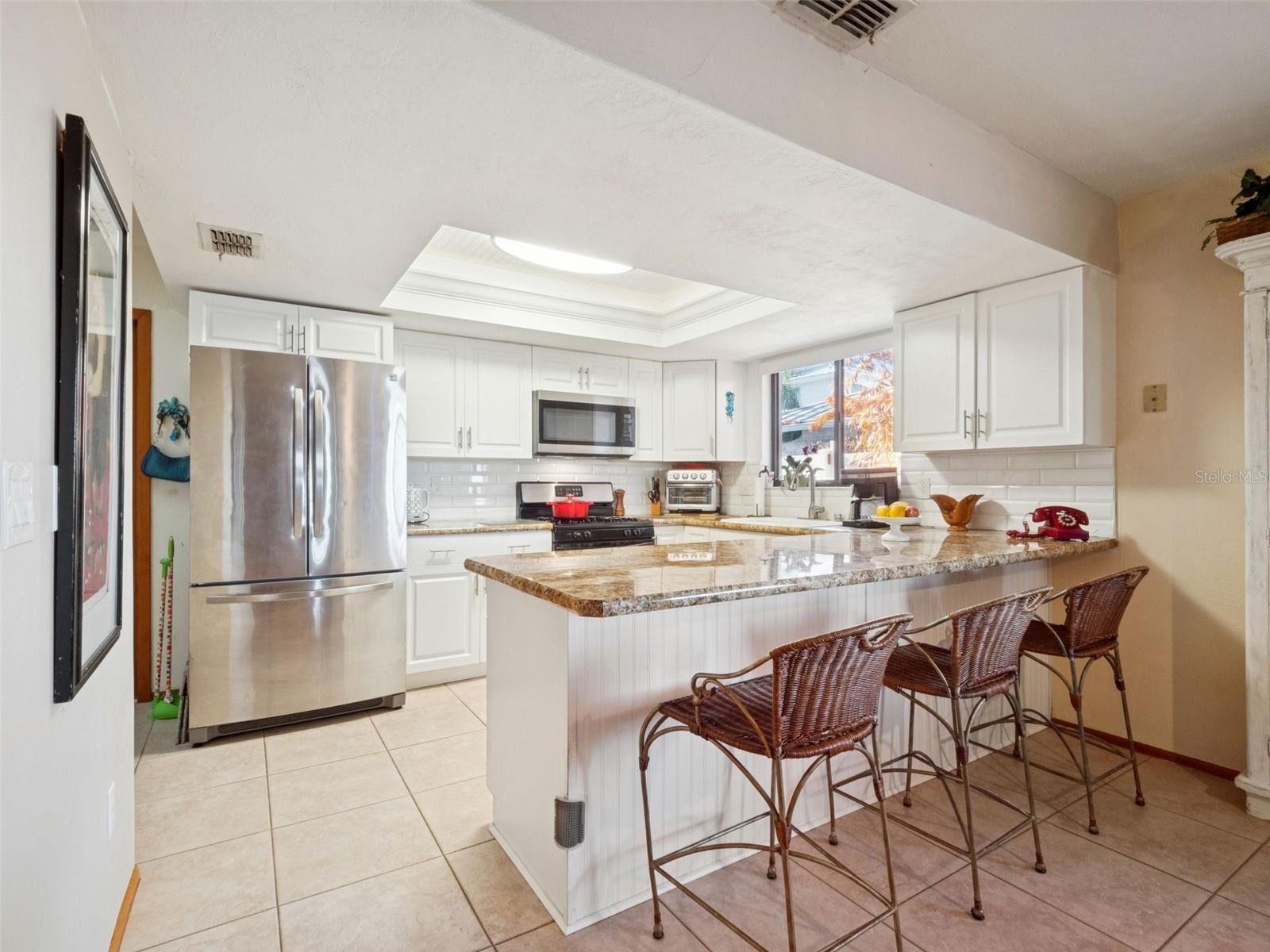 Image 31 of 41 For 1703 Riverside Drive