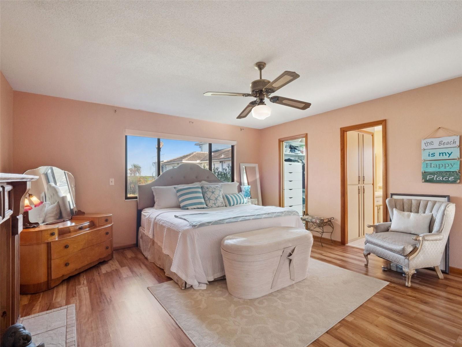 Image 33 of 41 For 1703 Riverside Drive