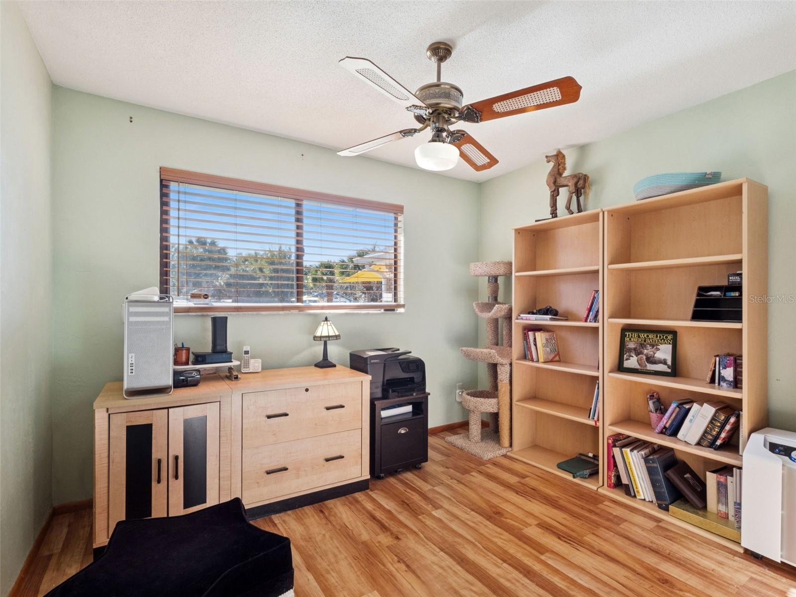 Image 40 of 41 For 1703 Riverside Drive