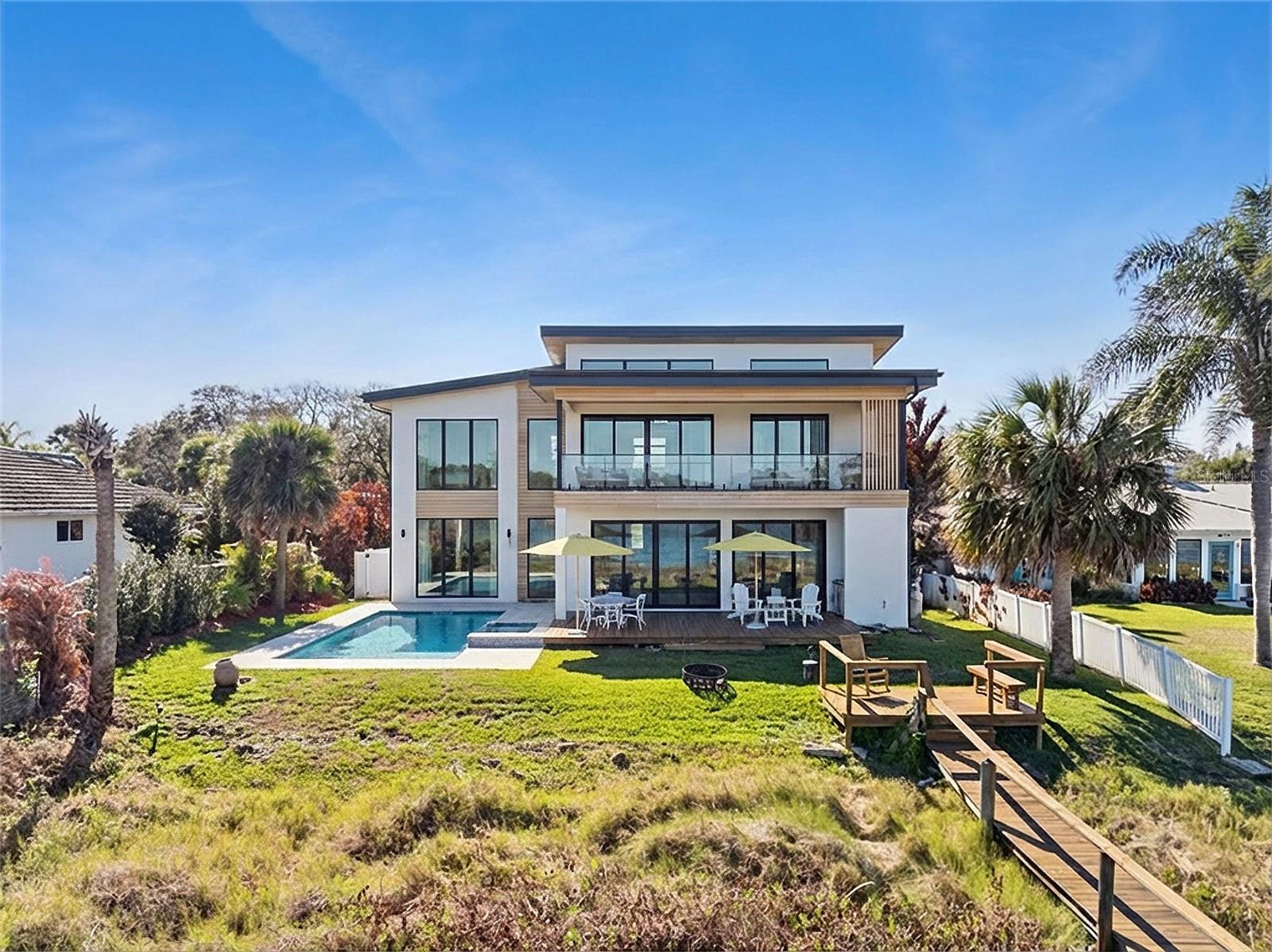 Image 9 of 41 For 1703 Riverside Drive