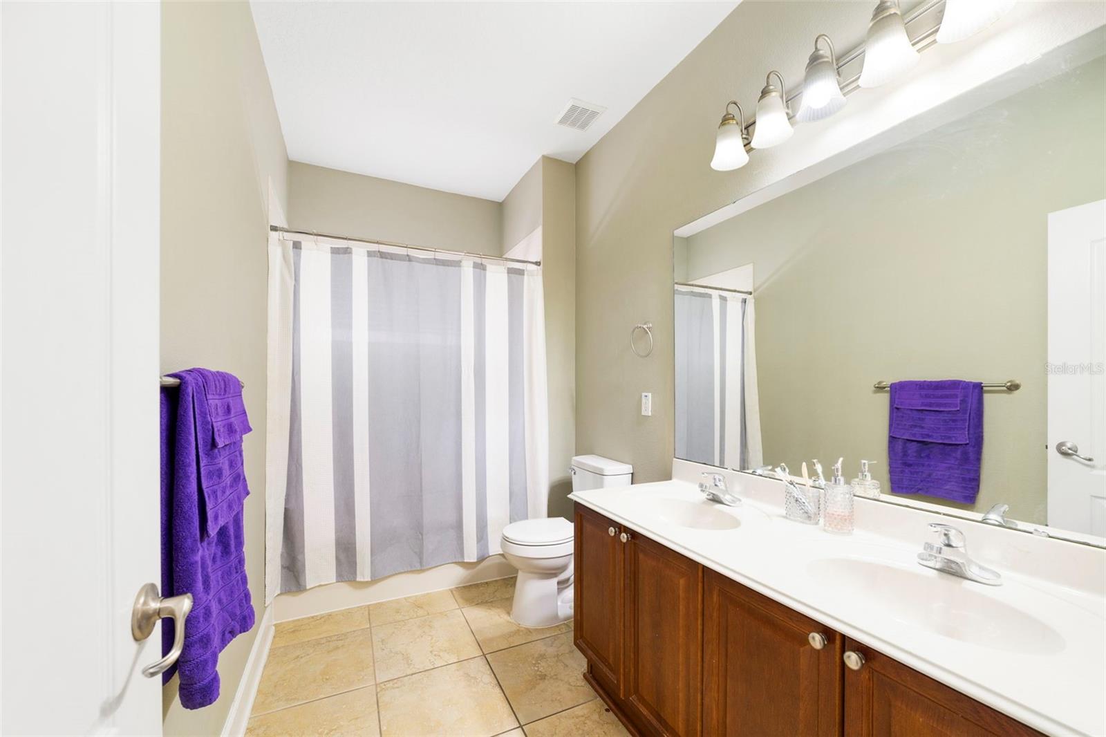 Image 10 of 16 For 12803 Holdenbury Lane