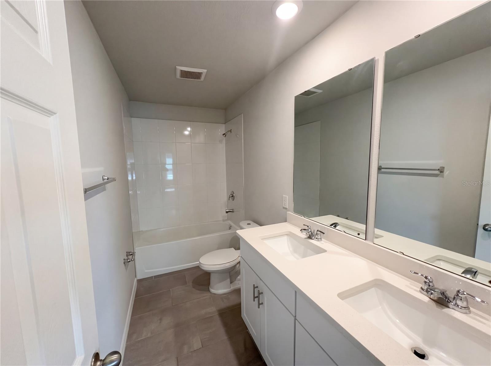 Image 20 of 24 For 3092 Bella Vista Drive